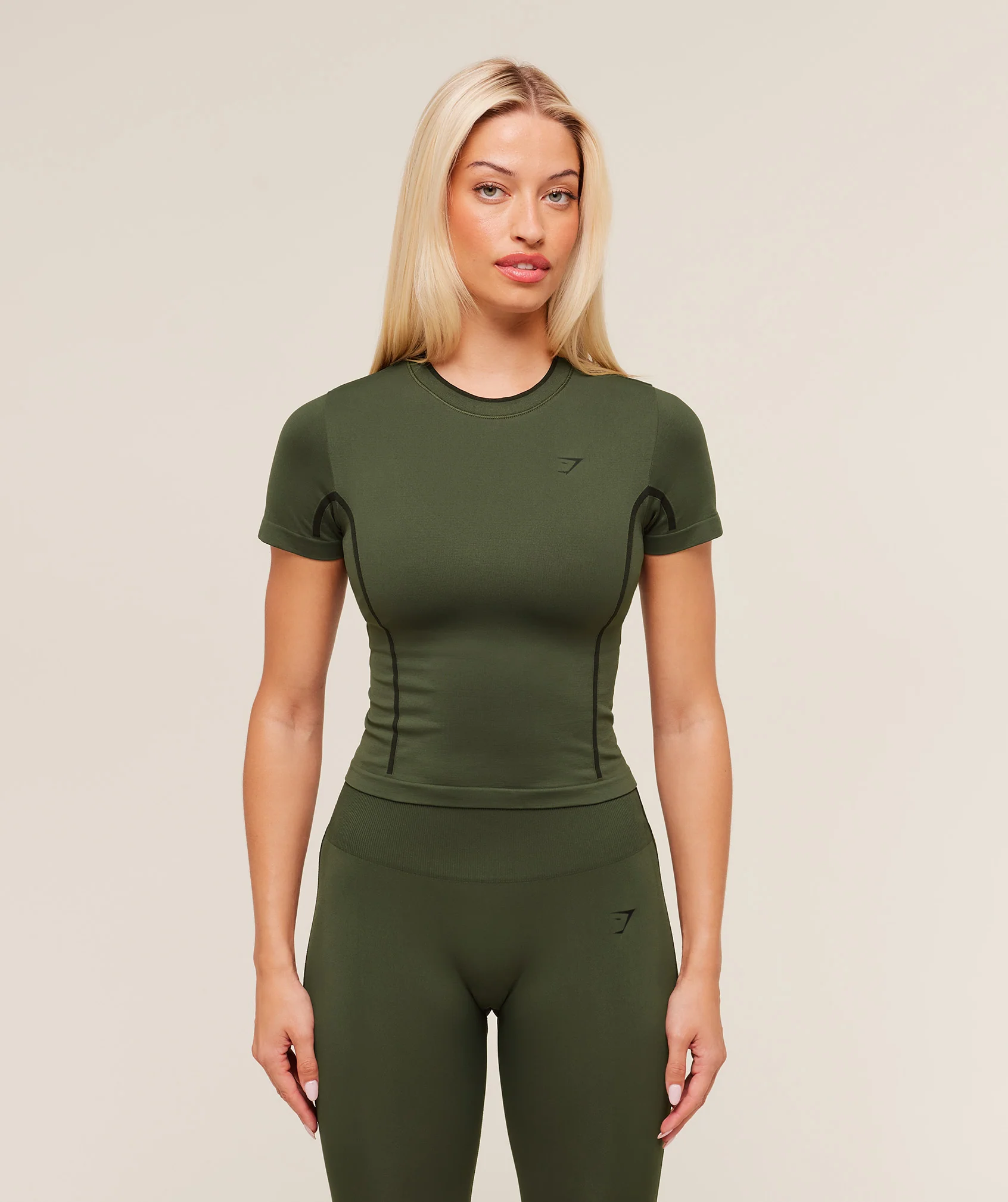Gymshark Everyday Seamless Contrast Tee - Winter Olive/Black