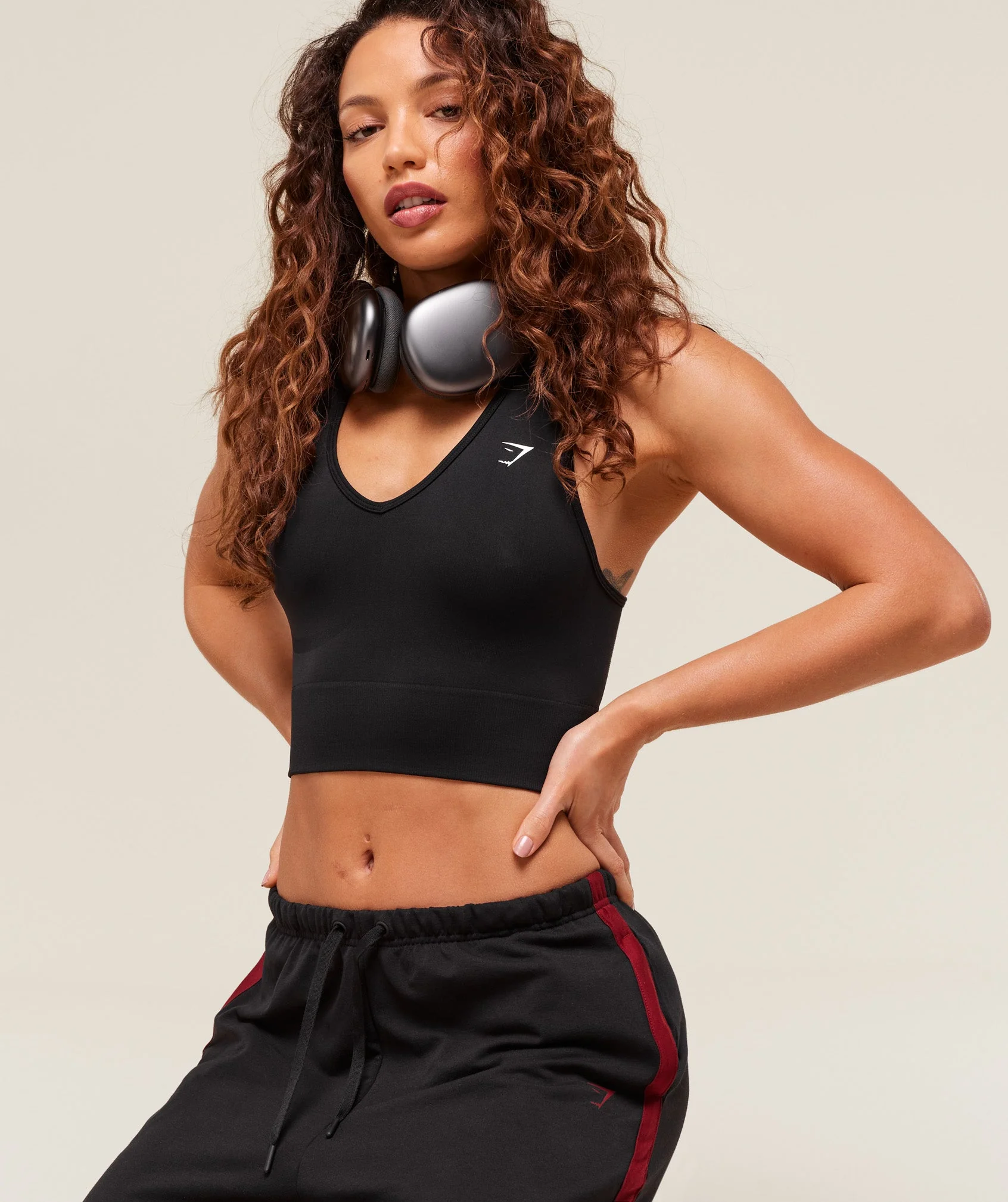 Gymshark Everyday Seamless Crop Tank - Black - Image 3