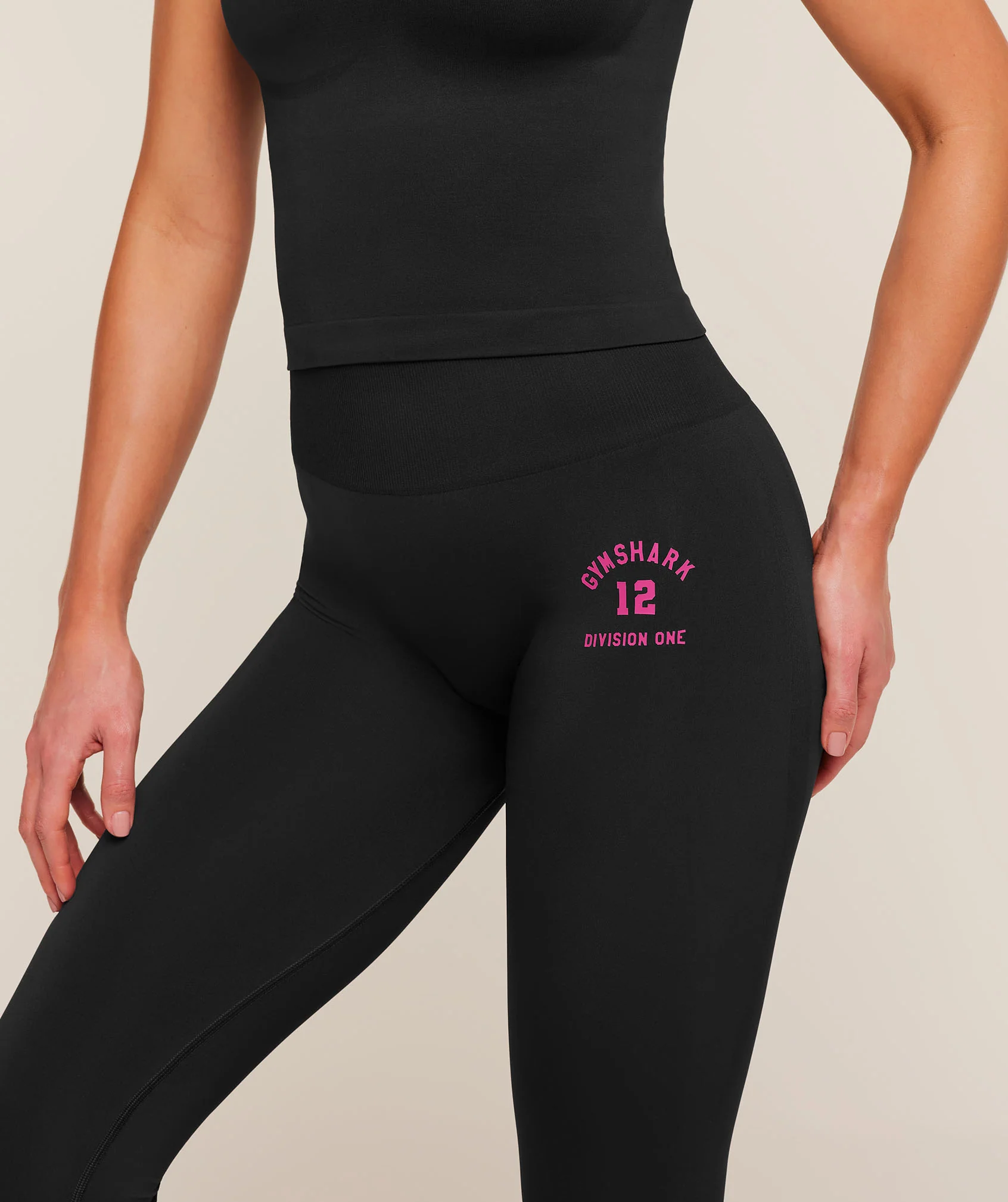 Gymshark Everyday Seamless Graphic Leggings - Black - Image 6