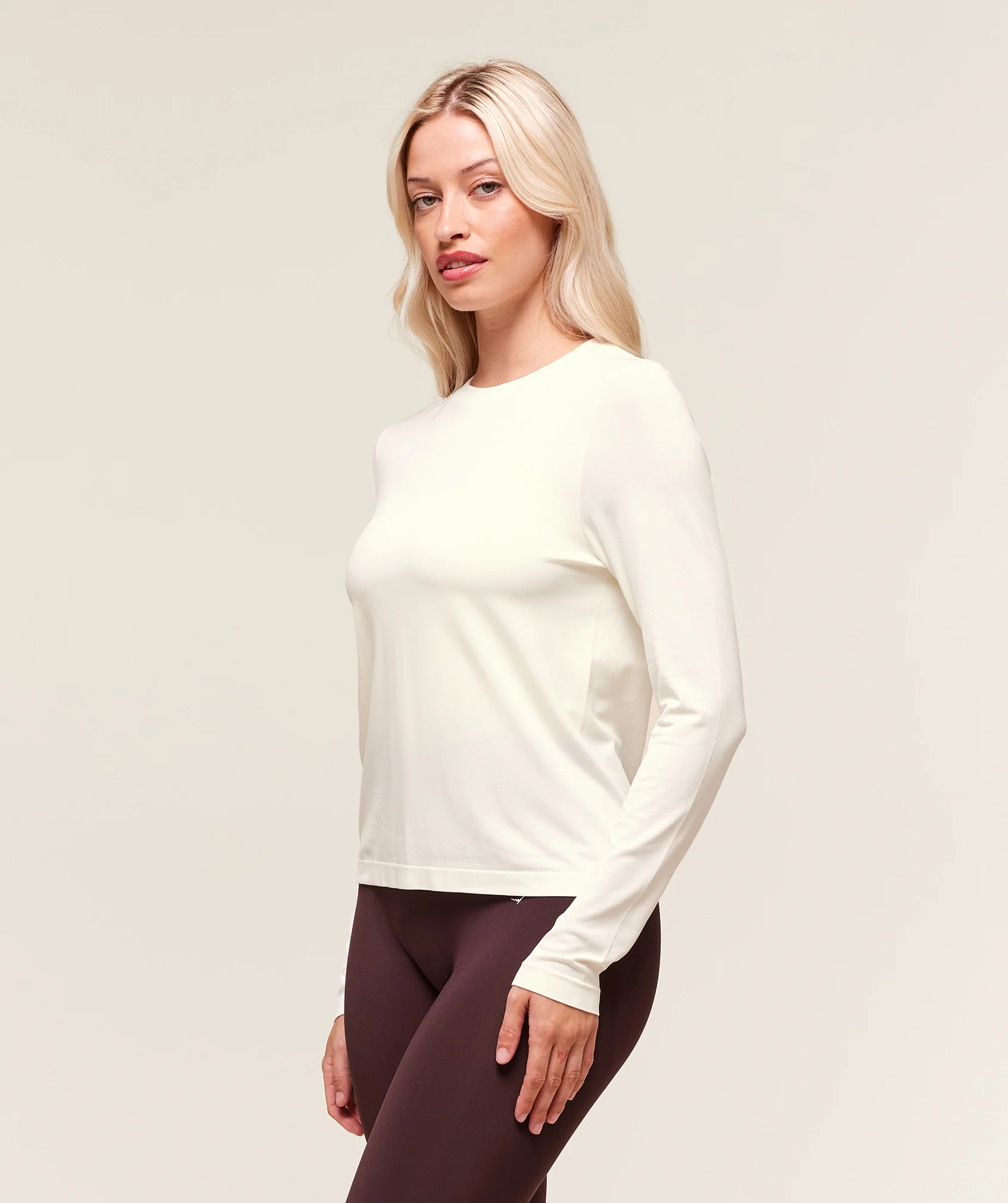 Gymshark Everyday Seamless Long Sleeve Top - Soft White - Image 3