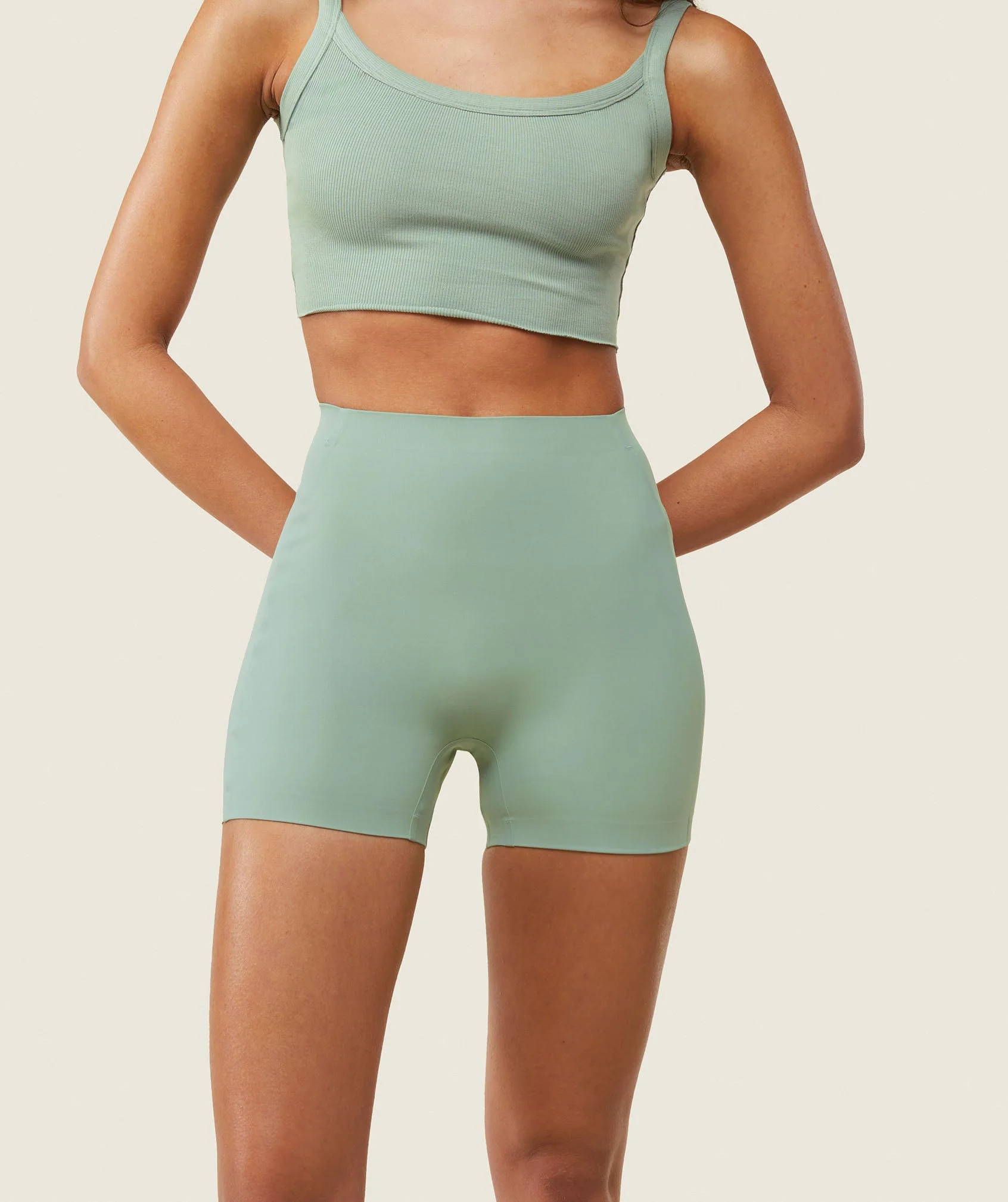 Gymshark everywear Active Cycling Shorts - Dollar Green - Image 4