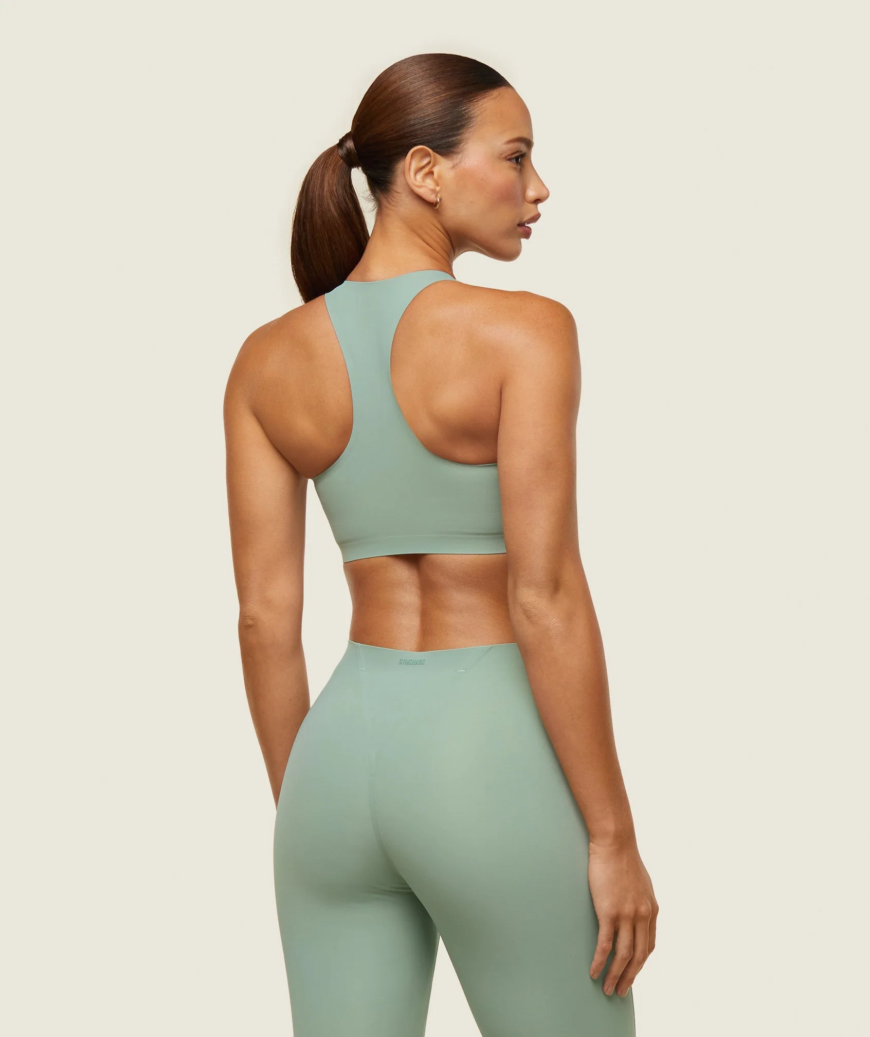 Gymshark everywear Active Sports Bra - Dollar Green - Image 3