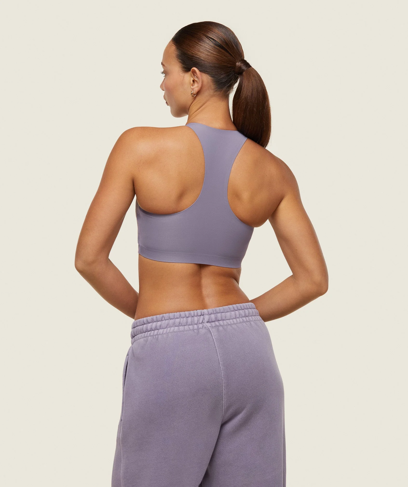 Gymshark everywear Active Sports Bra - Fog Purple - Image 3