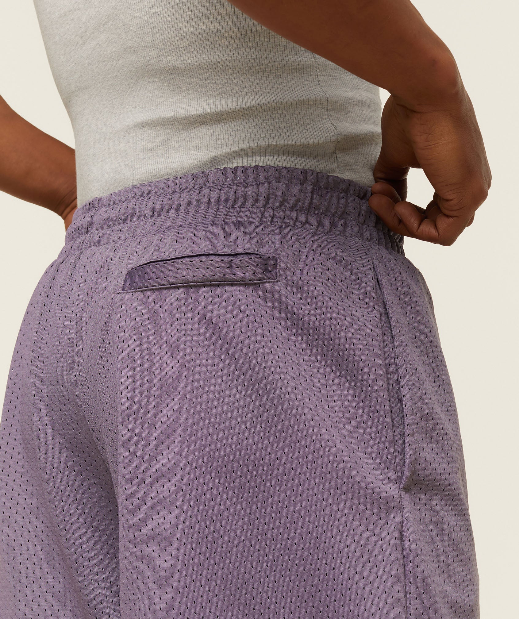 Gymshark everywear Basketball Shorts - Fog Purple - Image 5