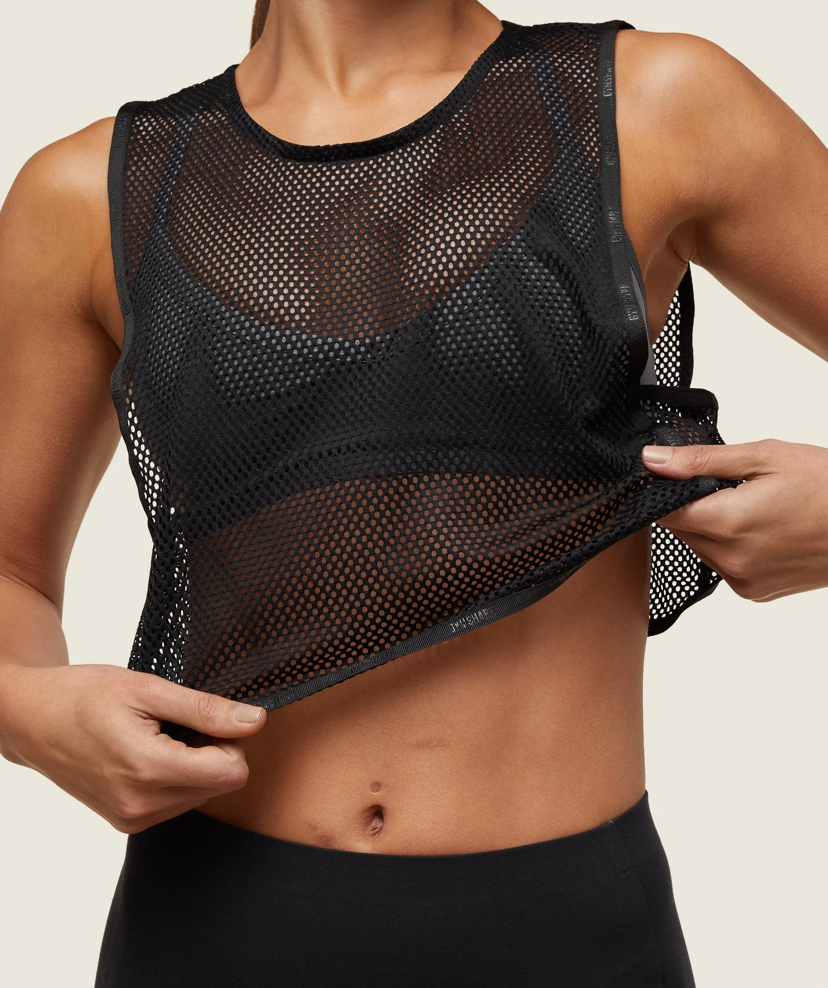 Gymshark everywear Cropped Mesh Tank - Black - Image 6