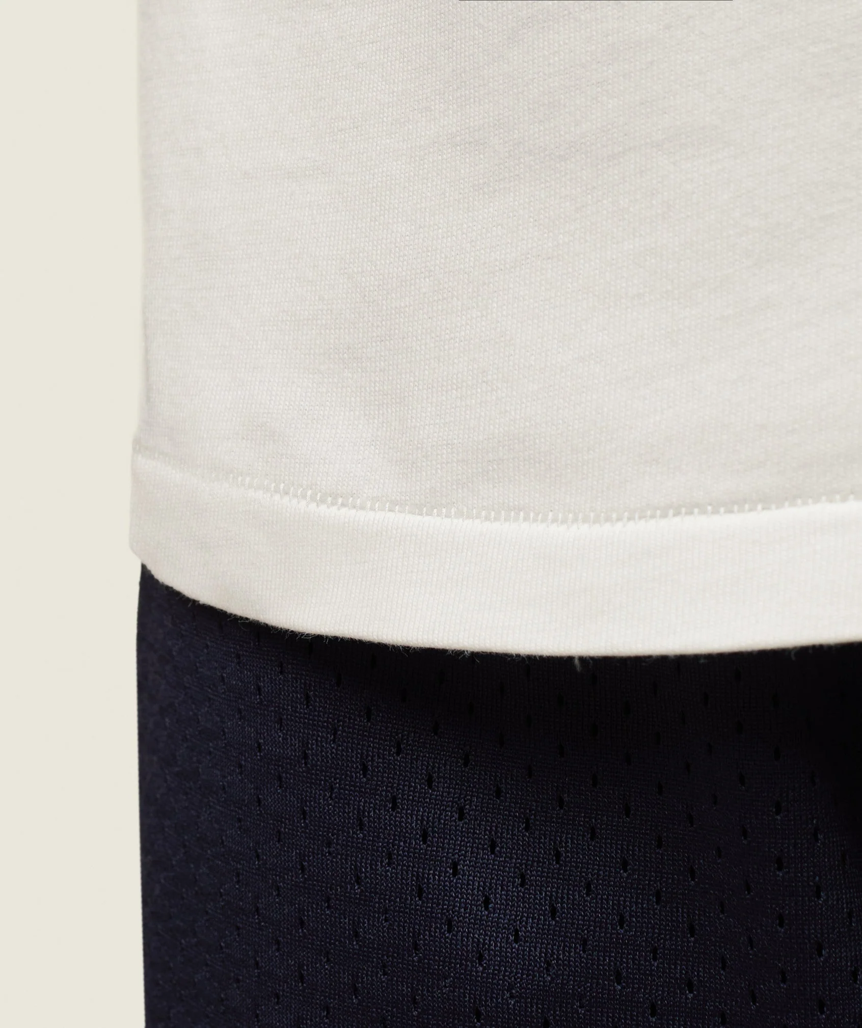 Gymshark everywear Regular T-Shirt - Soft White - Image 6