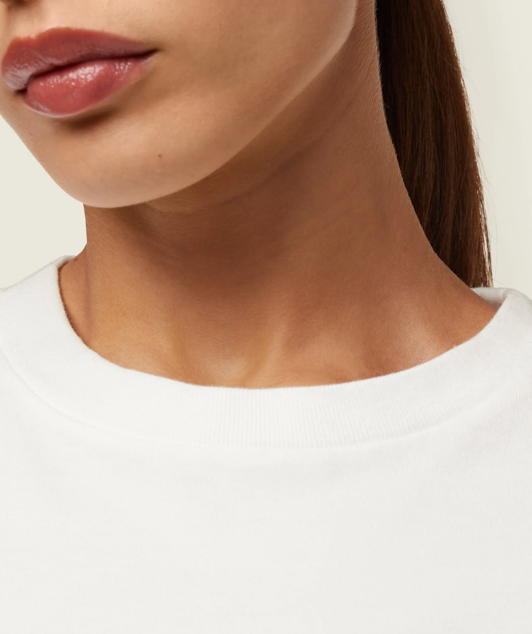 Gymshark everywear Regular T-Shirt - Soft White - Image 7