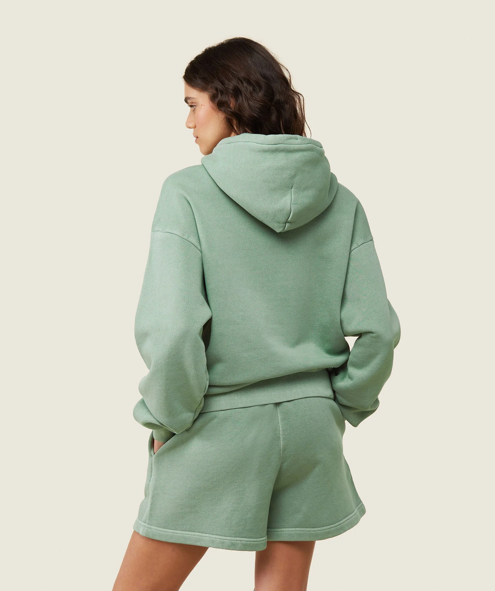 Gymshark everywear Relaxed Hoodie - Dollar Green - Image 3