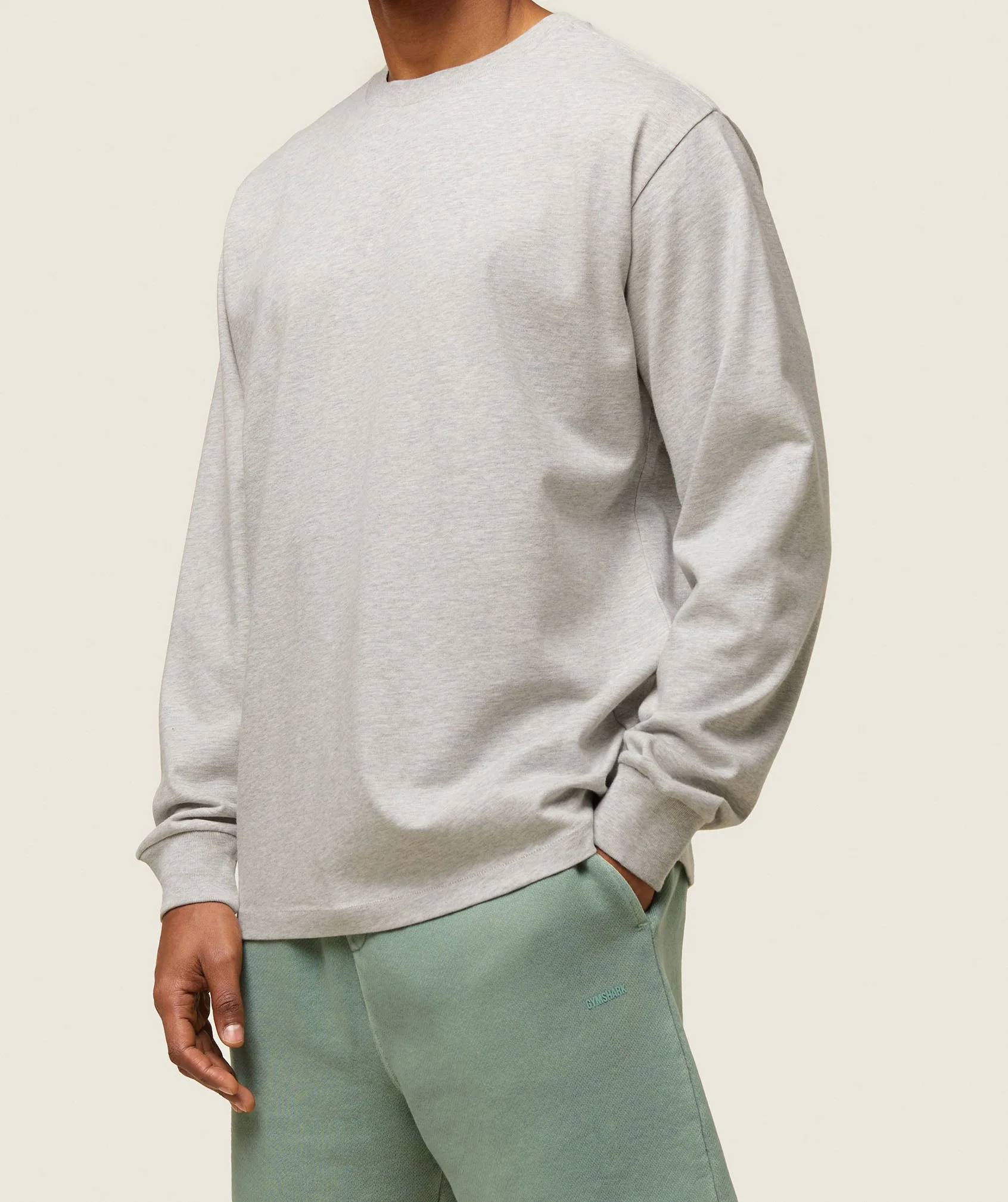 Gymshark everywear Relaxed Long Sleeve Tee - Light Grey Core Marl - Image 4
