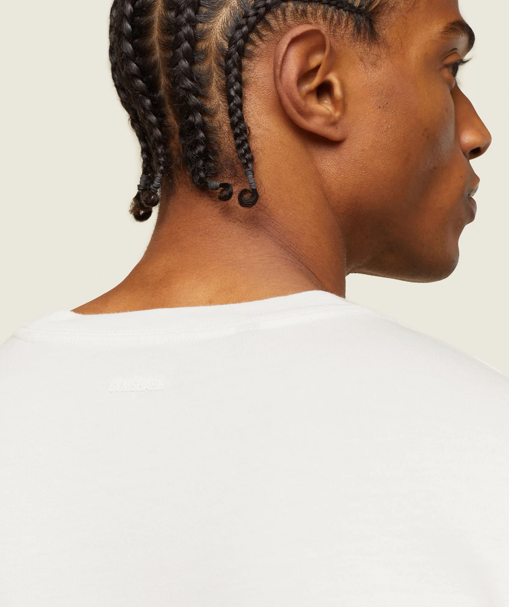 Gymshark everywear Relaxed Long Sleeve Tee - Soft White - Image 7