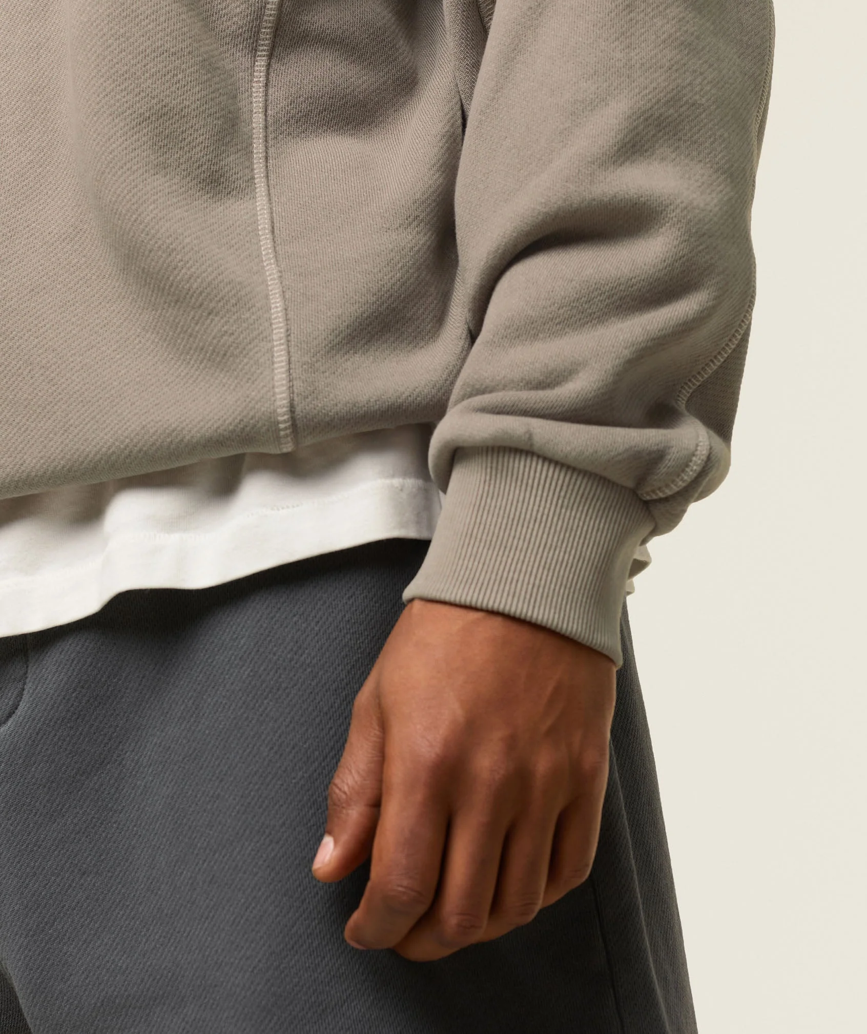 Gymshark everywear Relaxed Stitch Sweatshirt - Linen Brown - Image 6