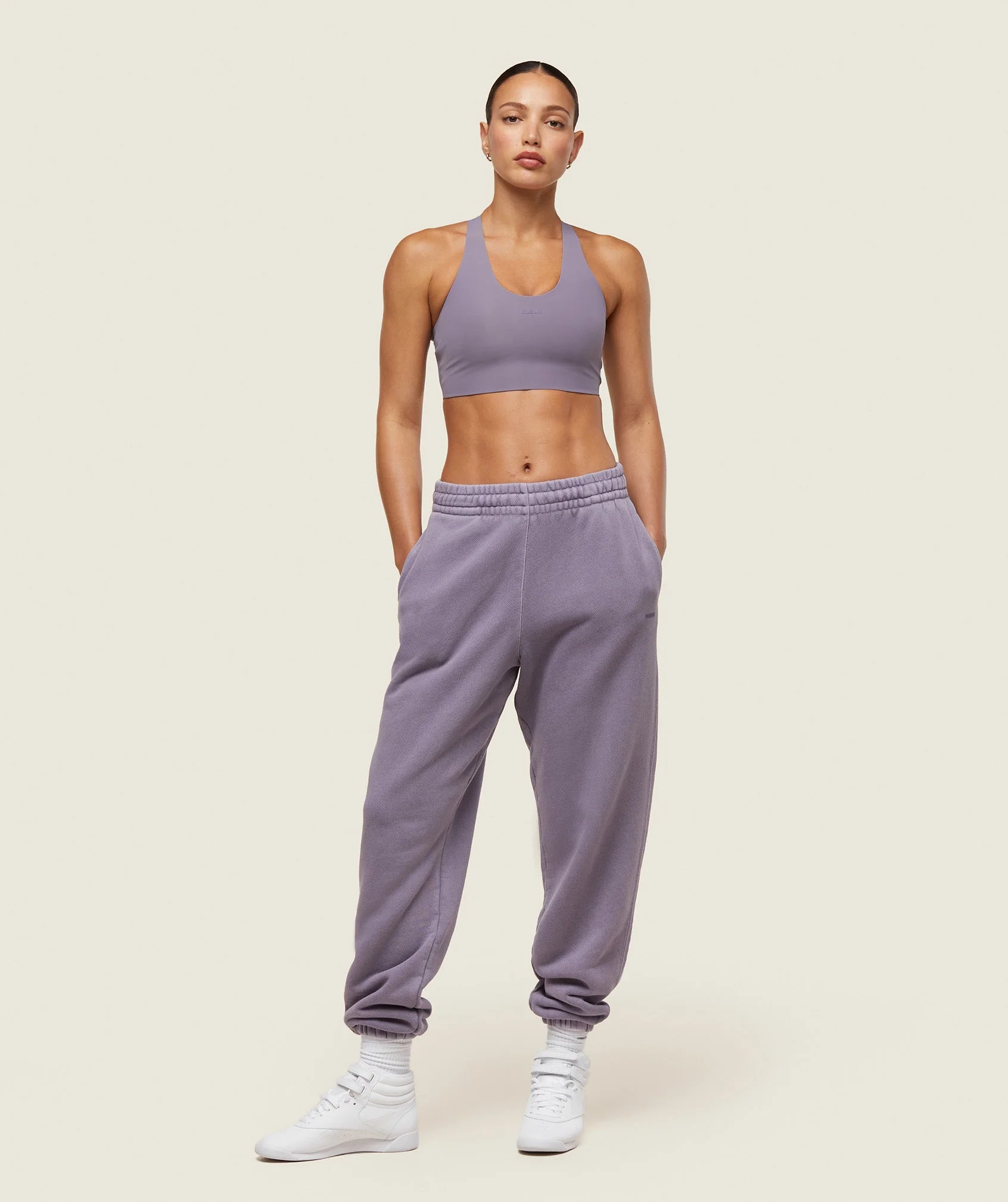 Gymshark everywear Relaxed Sweatpants - Fog Purple - Image 2
