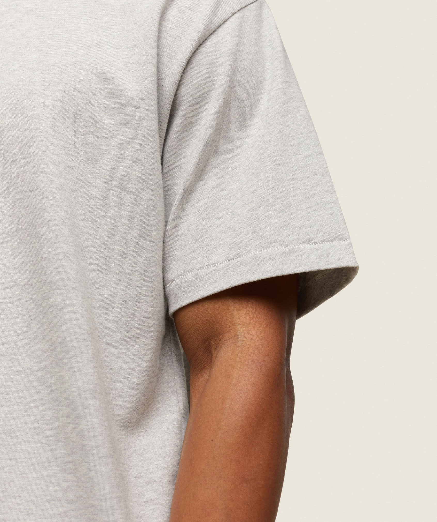 Gymshark everywear Relaxed T-Shirt - Light Grey Core Marl - Image 6