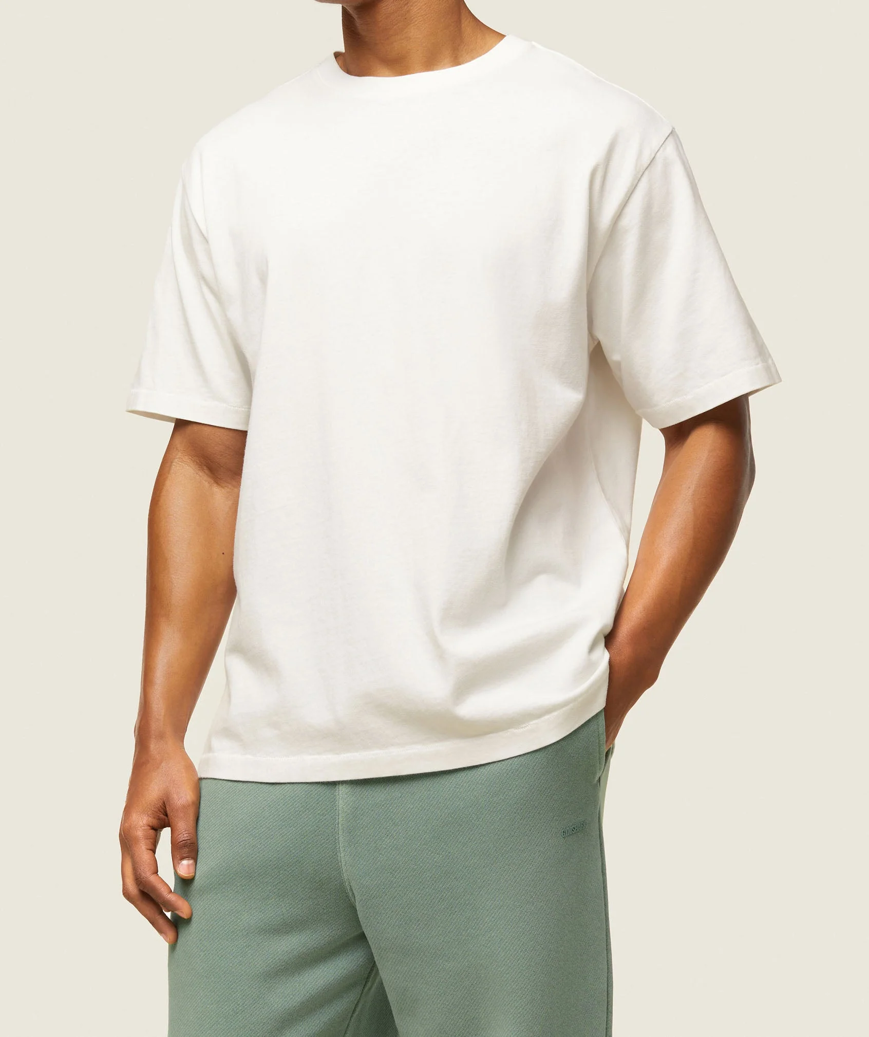Gymshark everywear Relaxed T-Shirt - Soft White - Image 4
