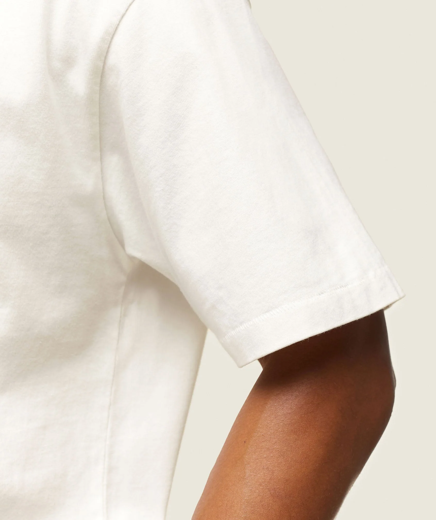 Gymshark everywear Relaxed T-Shirt - Soft White - Image 6