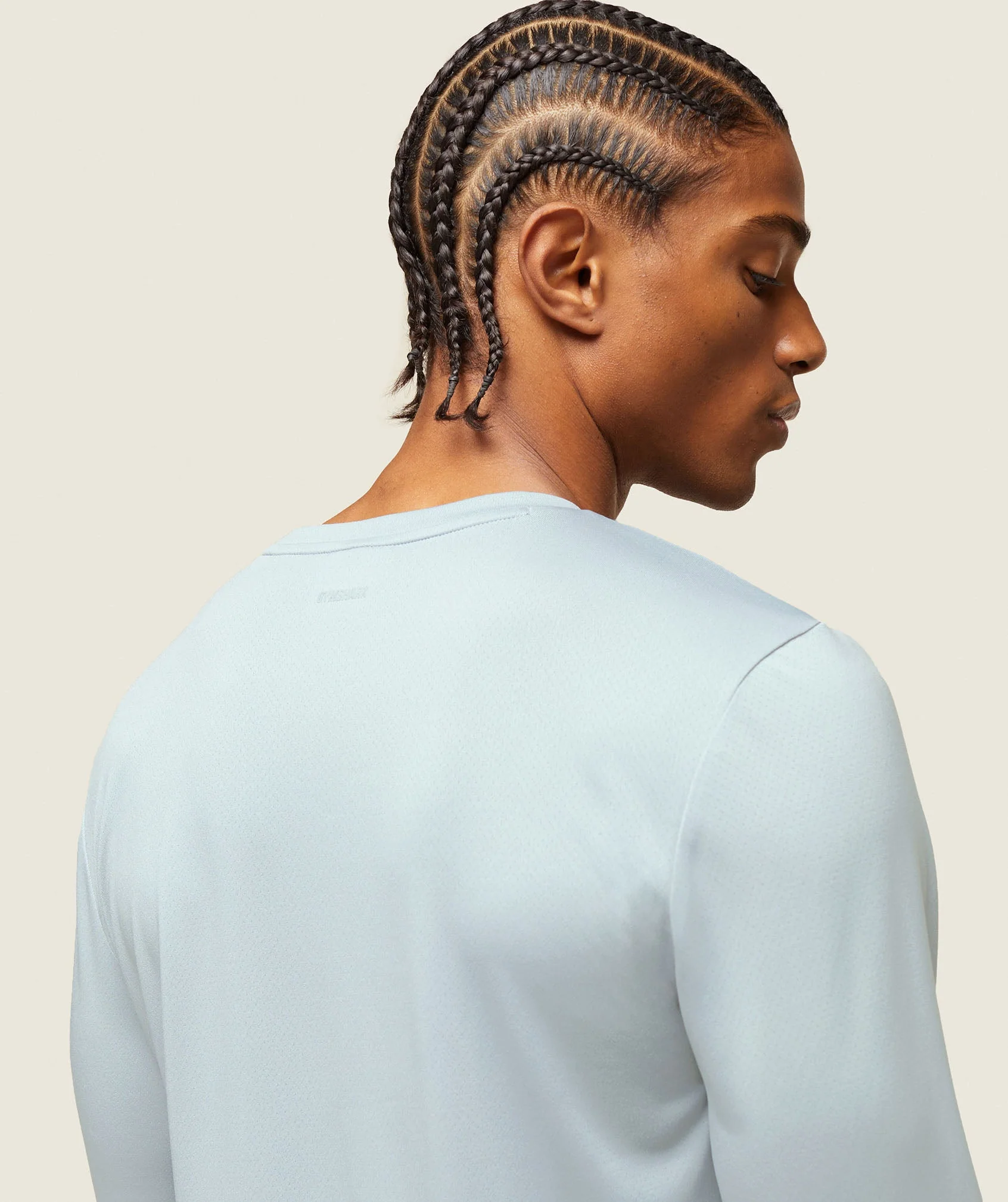 Gymshark everywear Tech Long Sleeve Tee - Ice Grey - Image 6