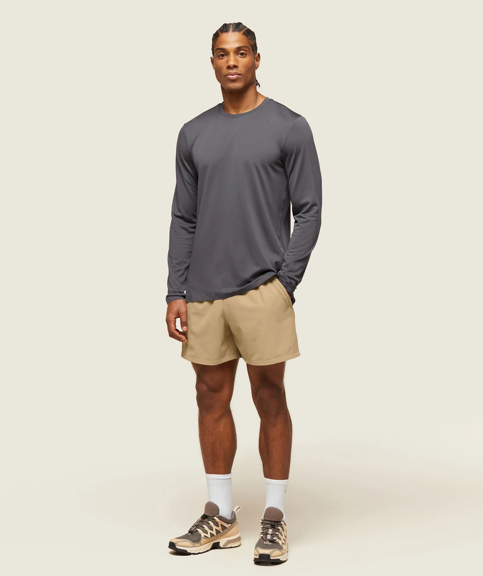 Gymshark everywear Tech Long Sleeve Tee - Onyx Grey - Image 2