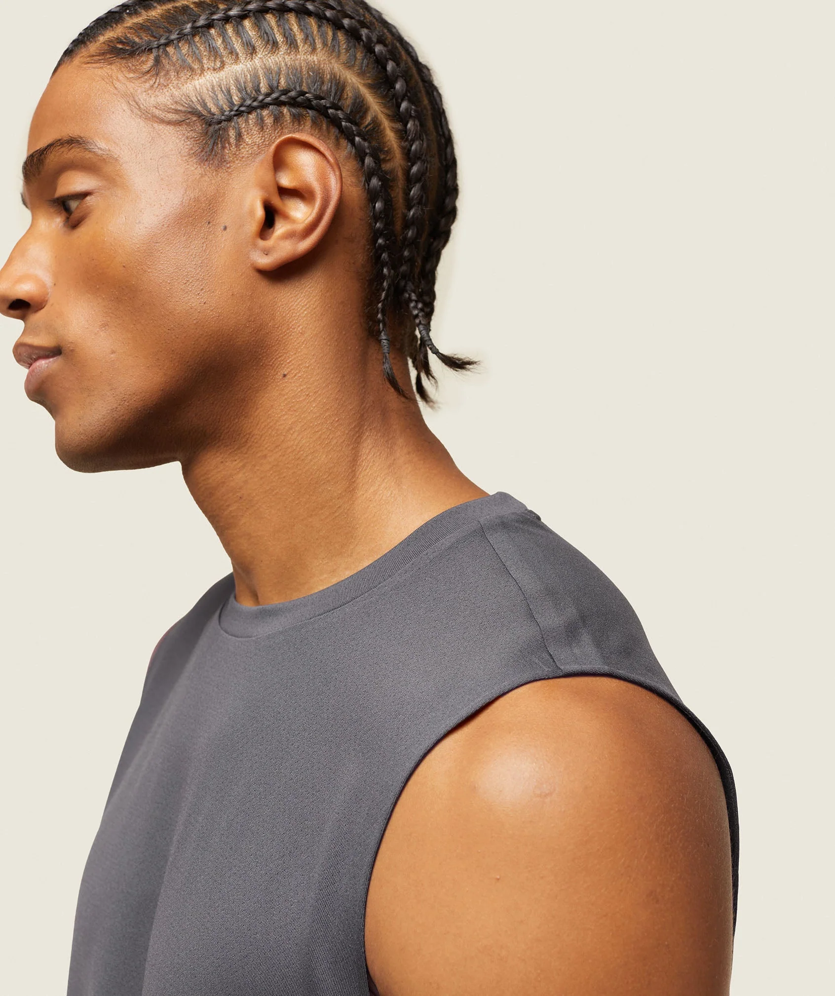 Gymshark everywear Tech Sleeveless Tee - Onyx Grey - Image 6