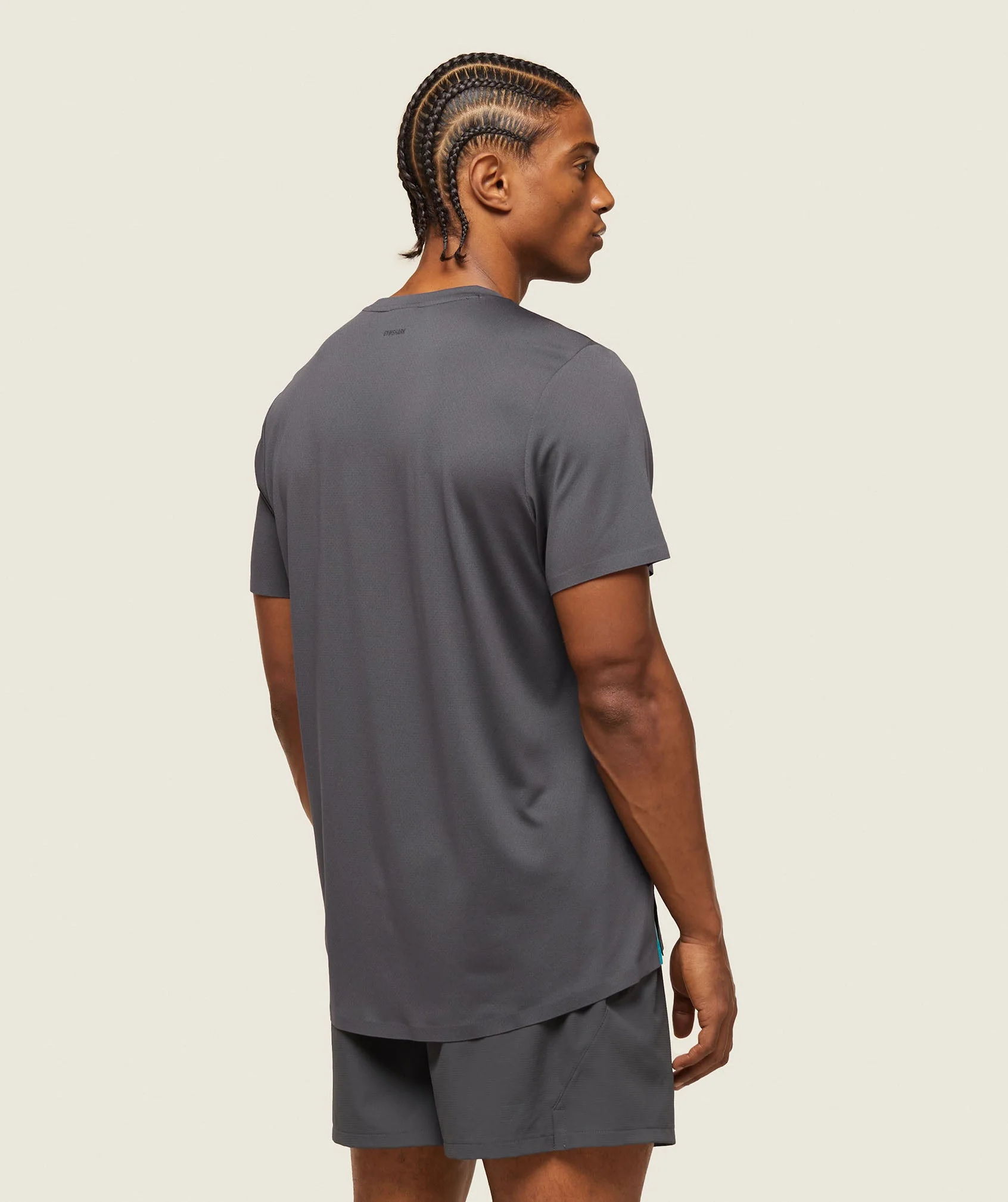 Gymshark everywear Tech Tee - Onyx Grey - Image 3