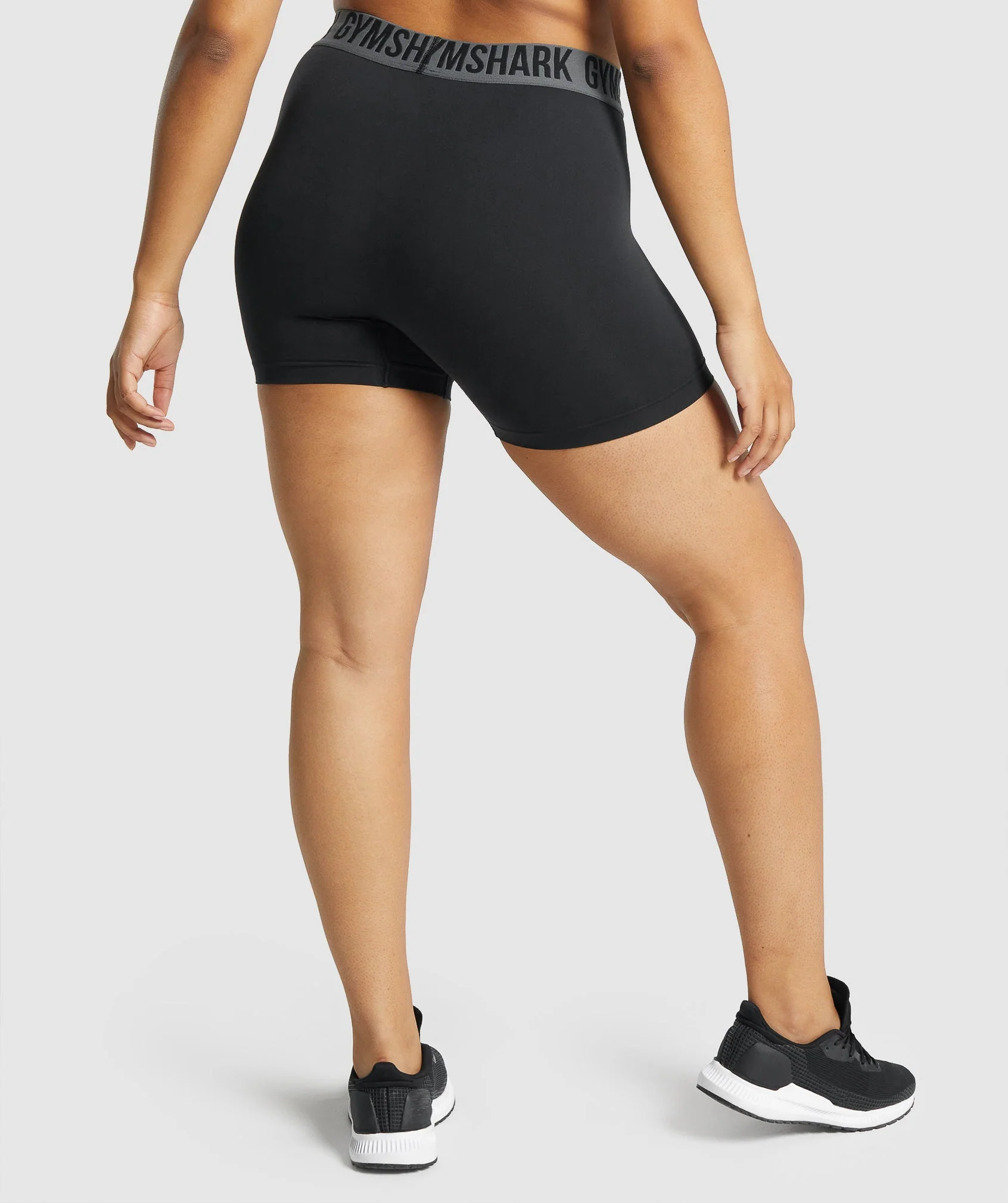 Gymshark Fit Seamless Shorts - Black - Image 2