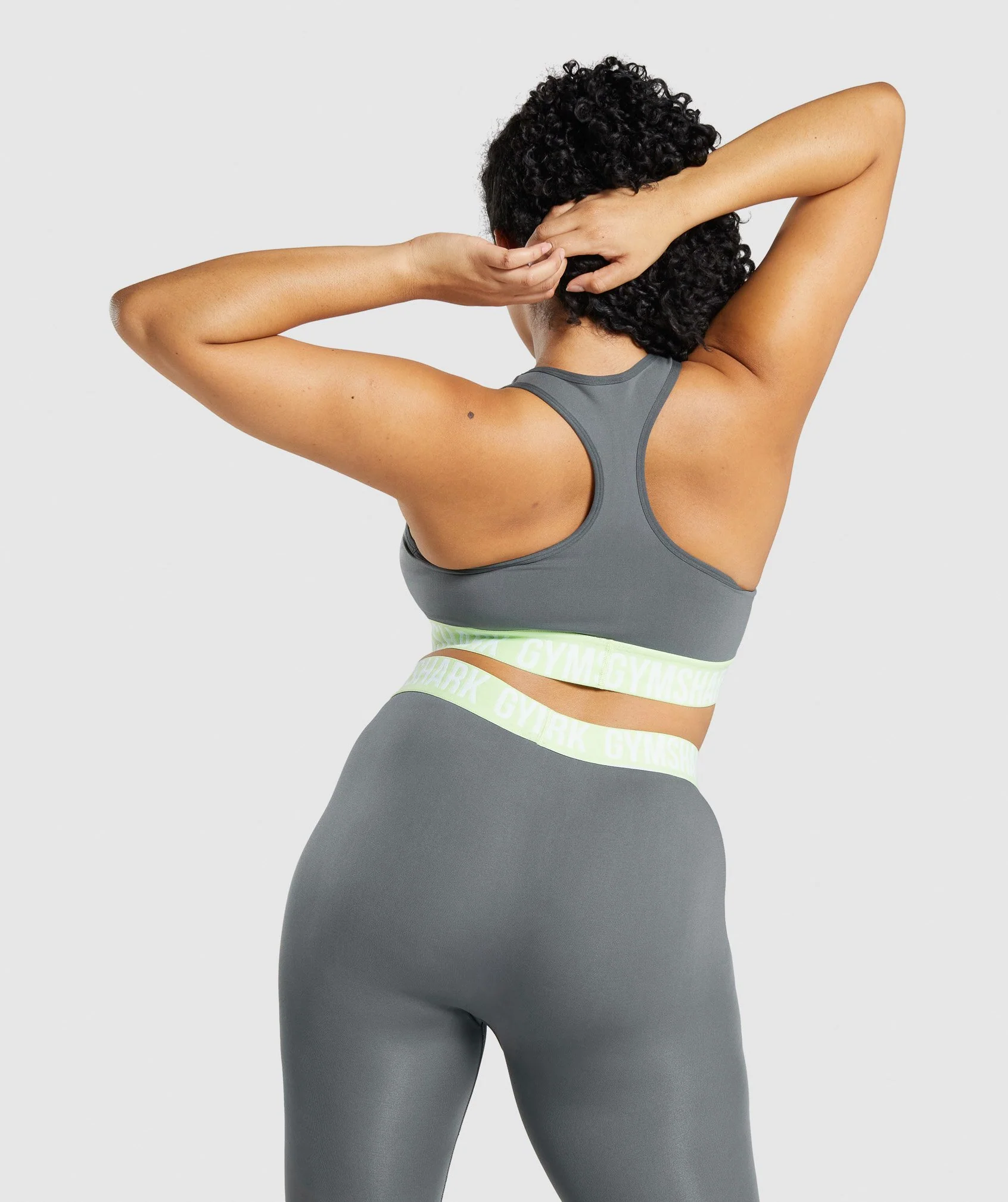 Gymshark Fit Seamless Sports Bra - Charcoal - Image 2