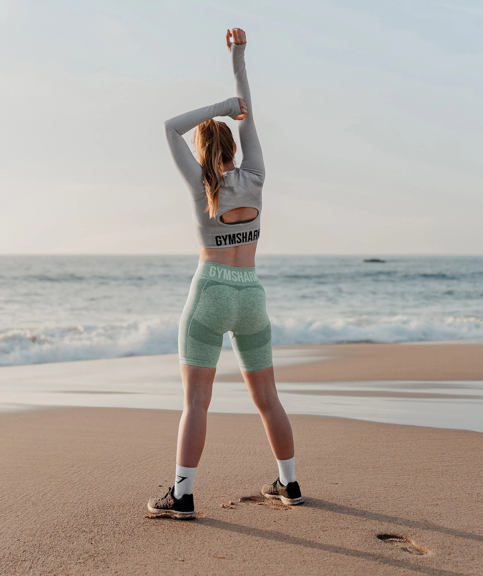 Gymshark Flex Sports Long Sleeve Crop Top - Light Grey Marl - Image 4