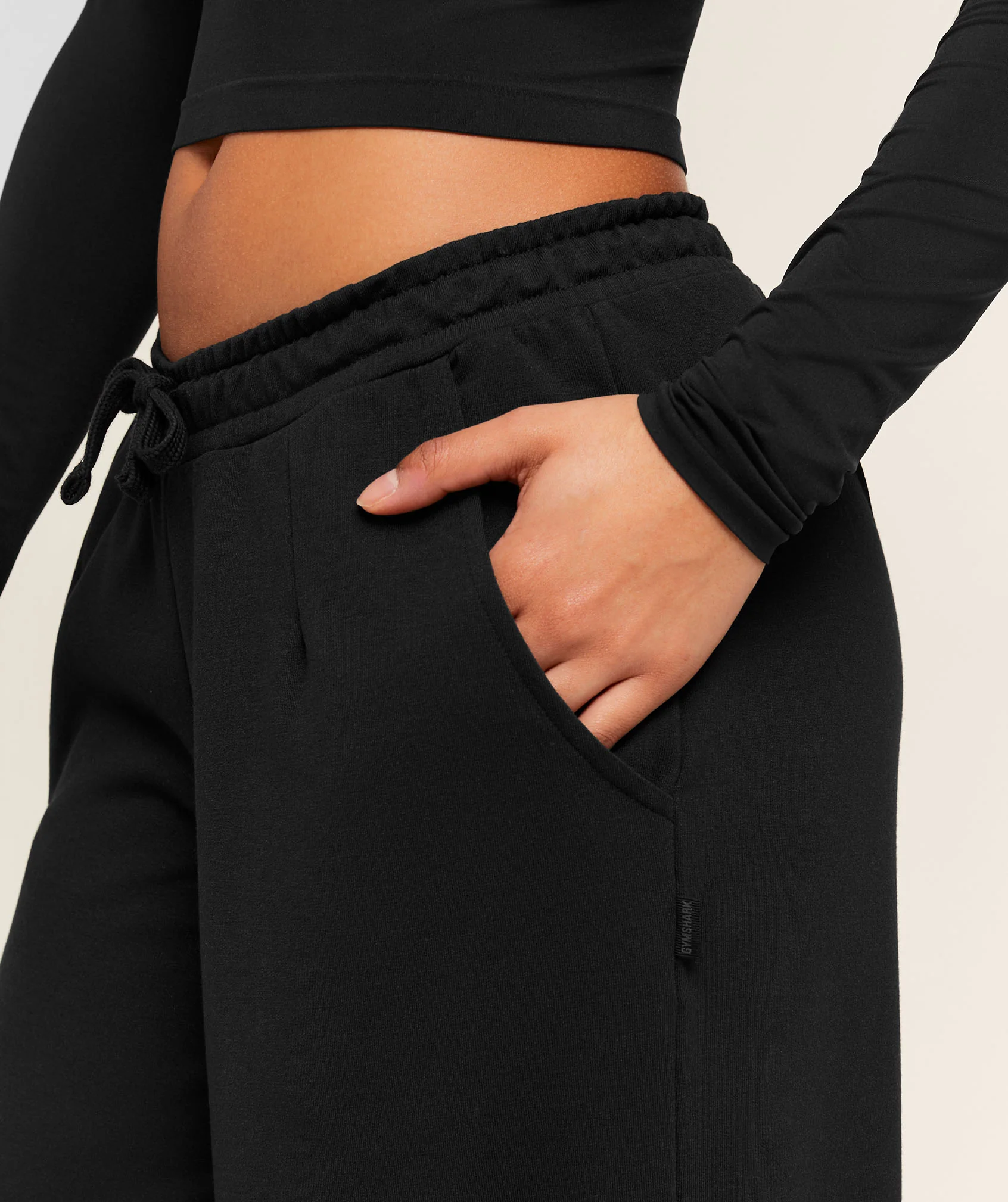 Gymshark Lightweight Wide Leg Pant Tall - Black - Image 6