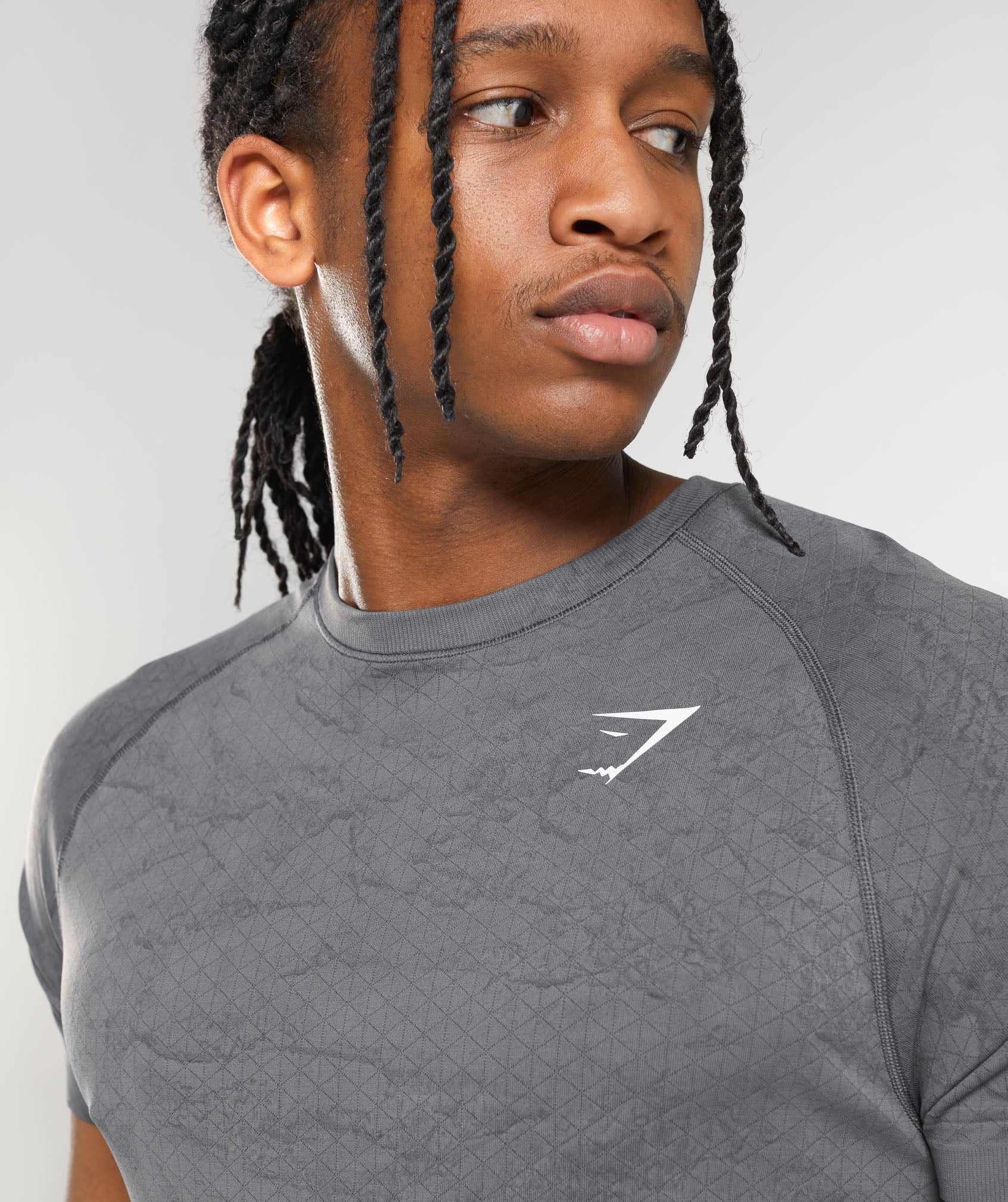 Gymshark Geo Seamless T-Shirt - Charcoal Grey/Black - Image 5