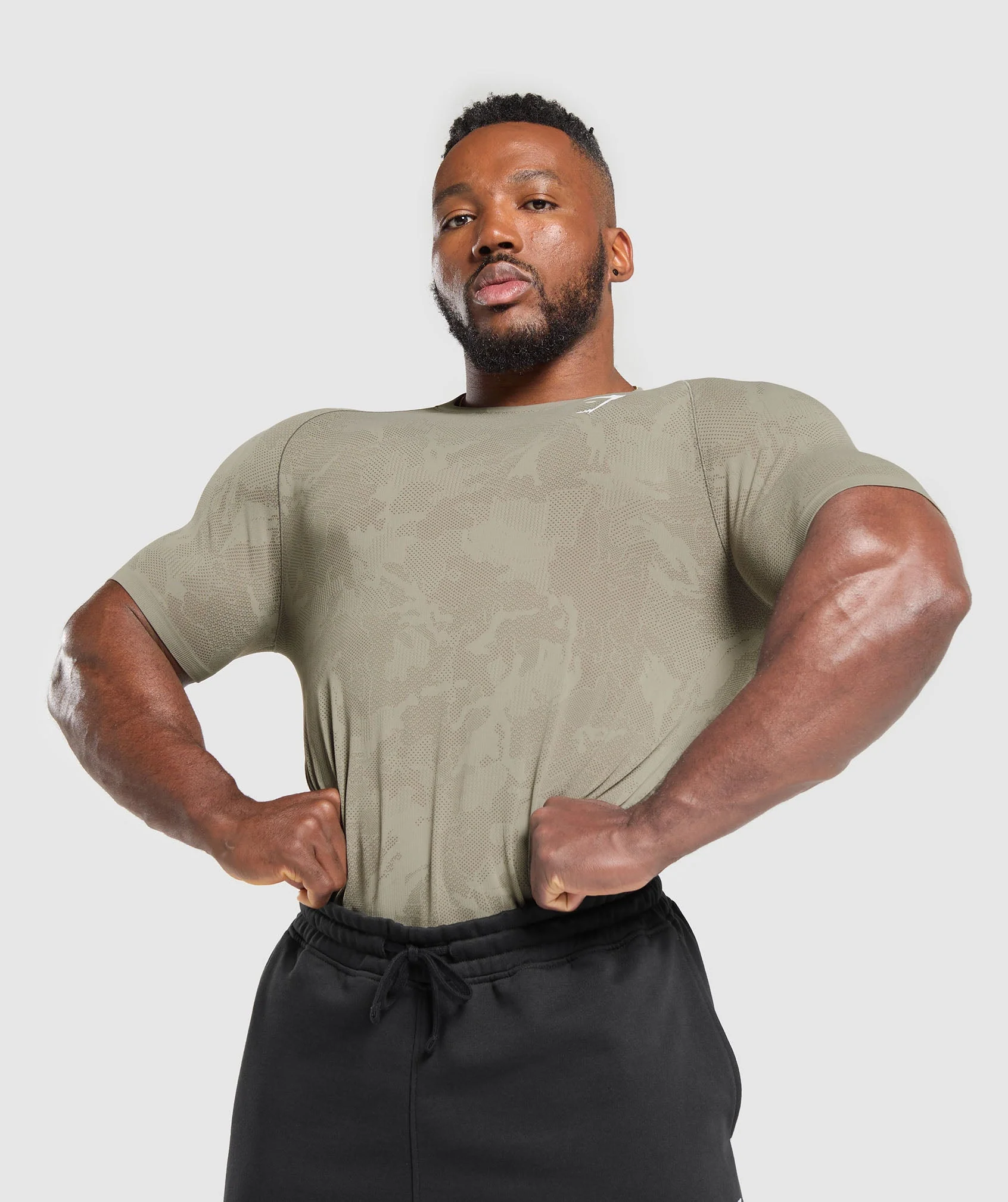 Gymshark Geo Seamless T-Shirt - Linen Brown/Camo Brown - Image 5