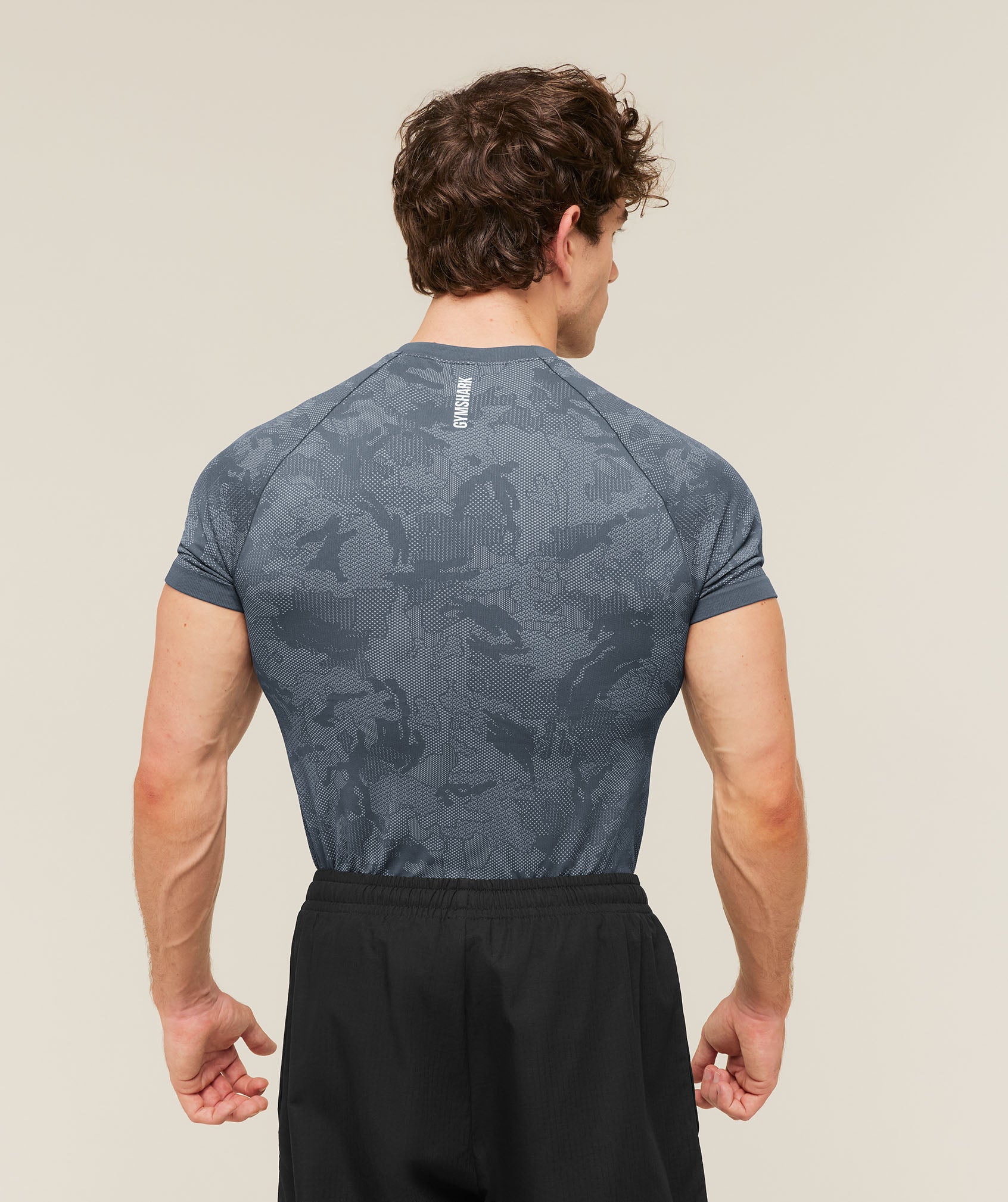 Gymshark Geo Seamless T-Shirt - Shadow Blue/Tranquil Blue - Image 2