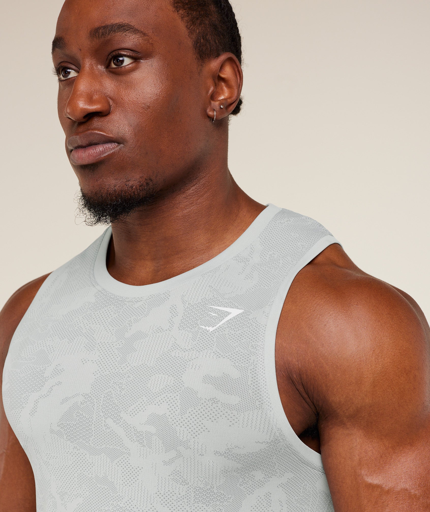 Gymshark Geo Seamless Tank - Light Grey/Smokey Grey - Image 6