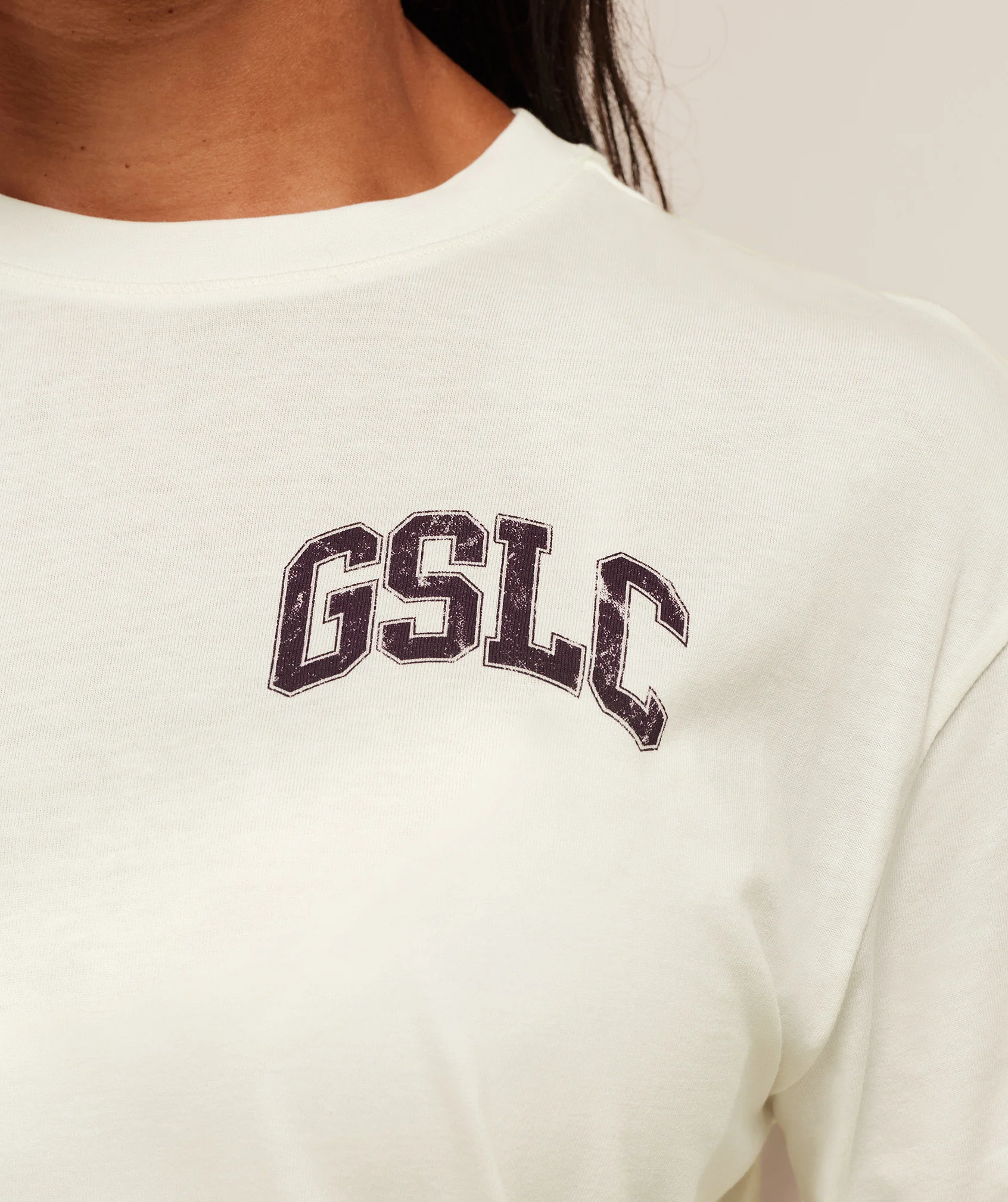 Gymshark GSLC Graphic Oversized Long Sleeve Top - Soft White - Image 4