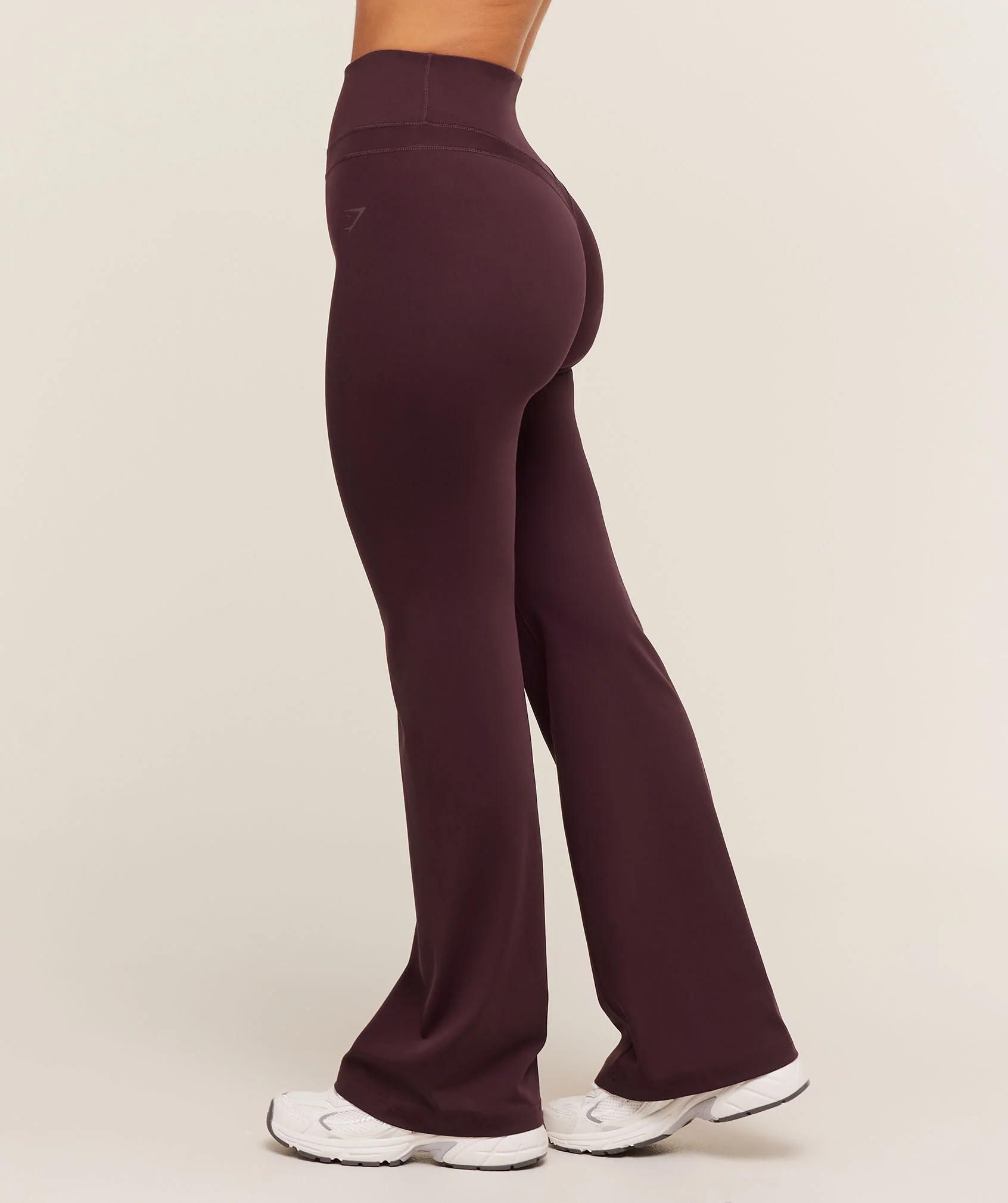 Gymshark Whitney Short Flared Legging - Cherry Purple - Image 3