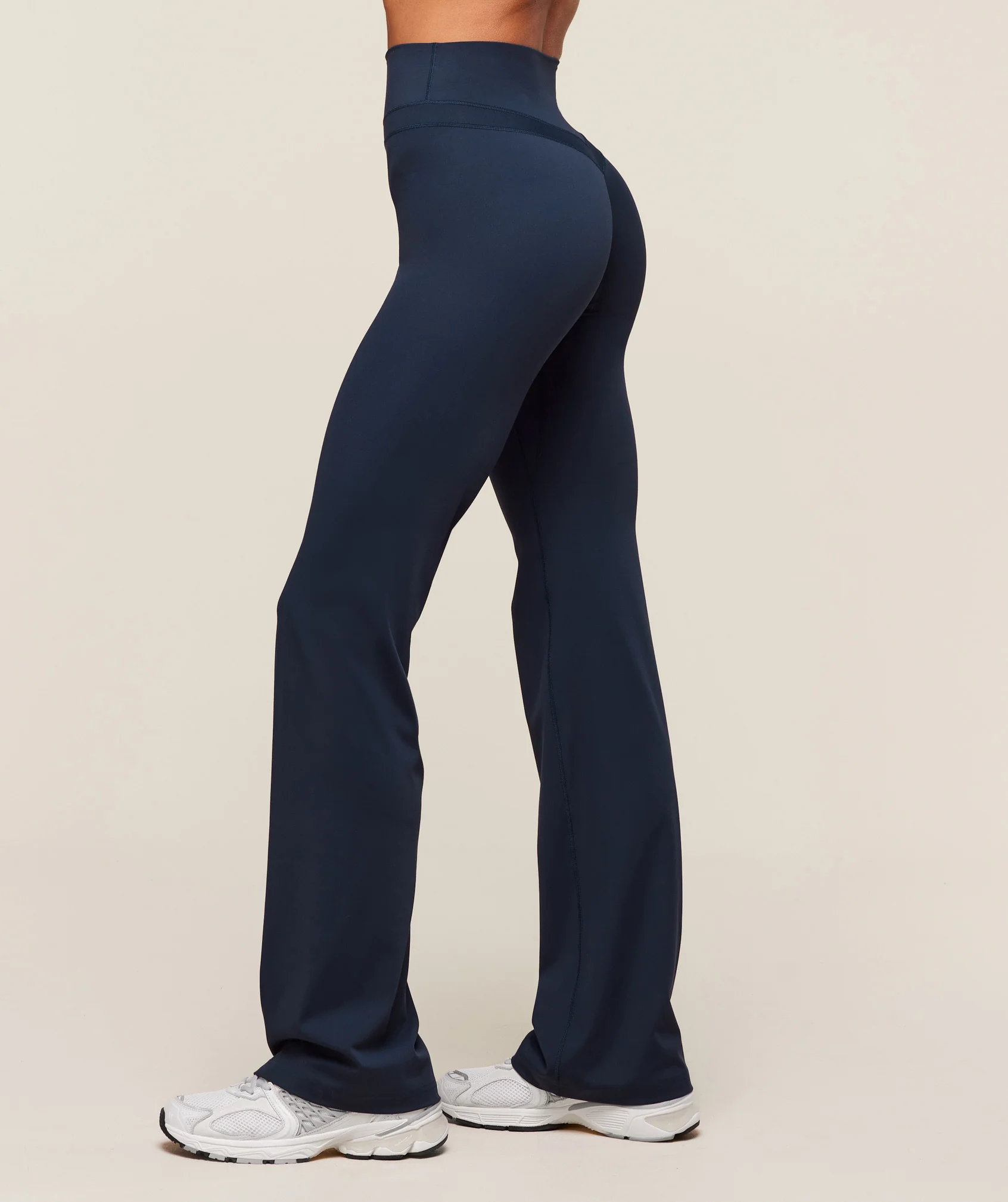 Gymshark Whitney Tall Flared Legging - Navy - Image 5