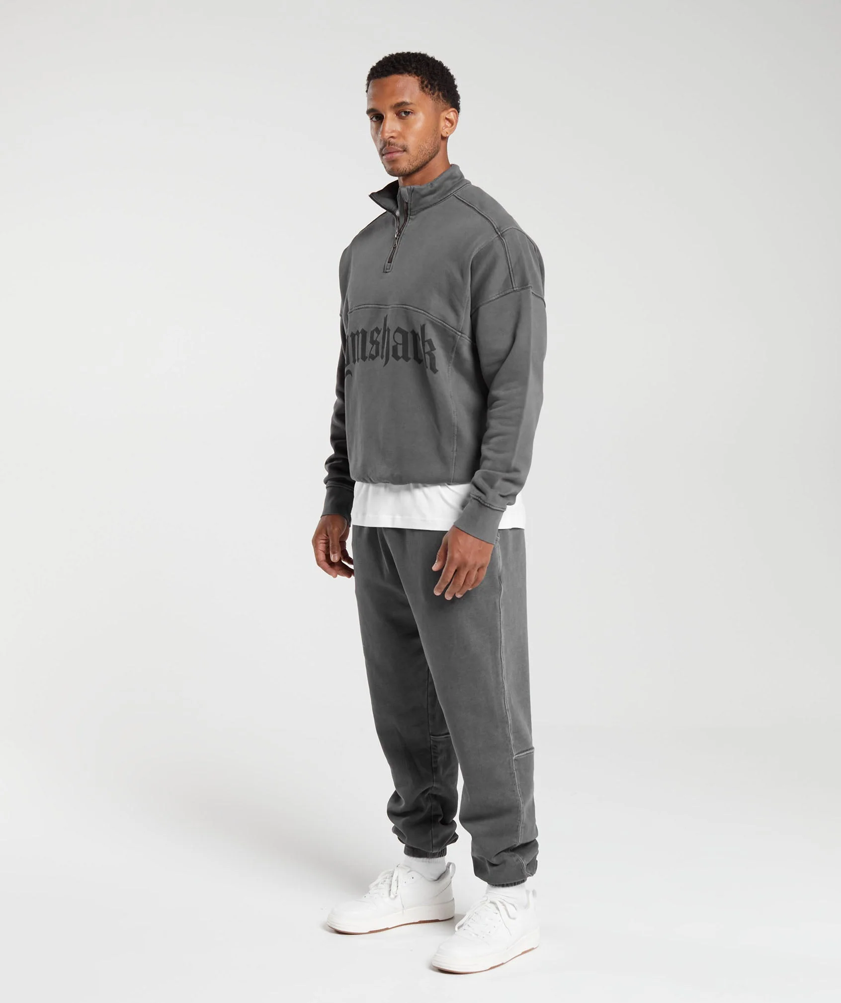 Gymshark Heavyweight Joggers - Black - Image 4