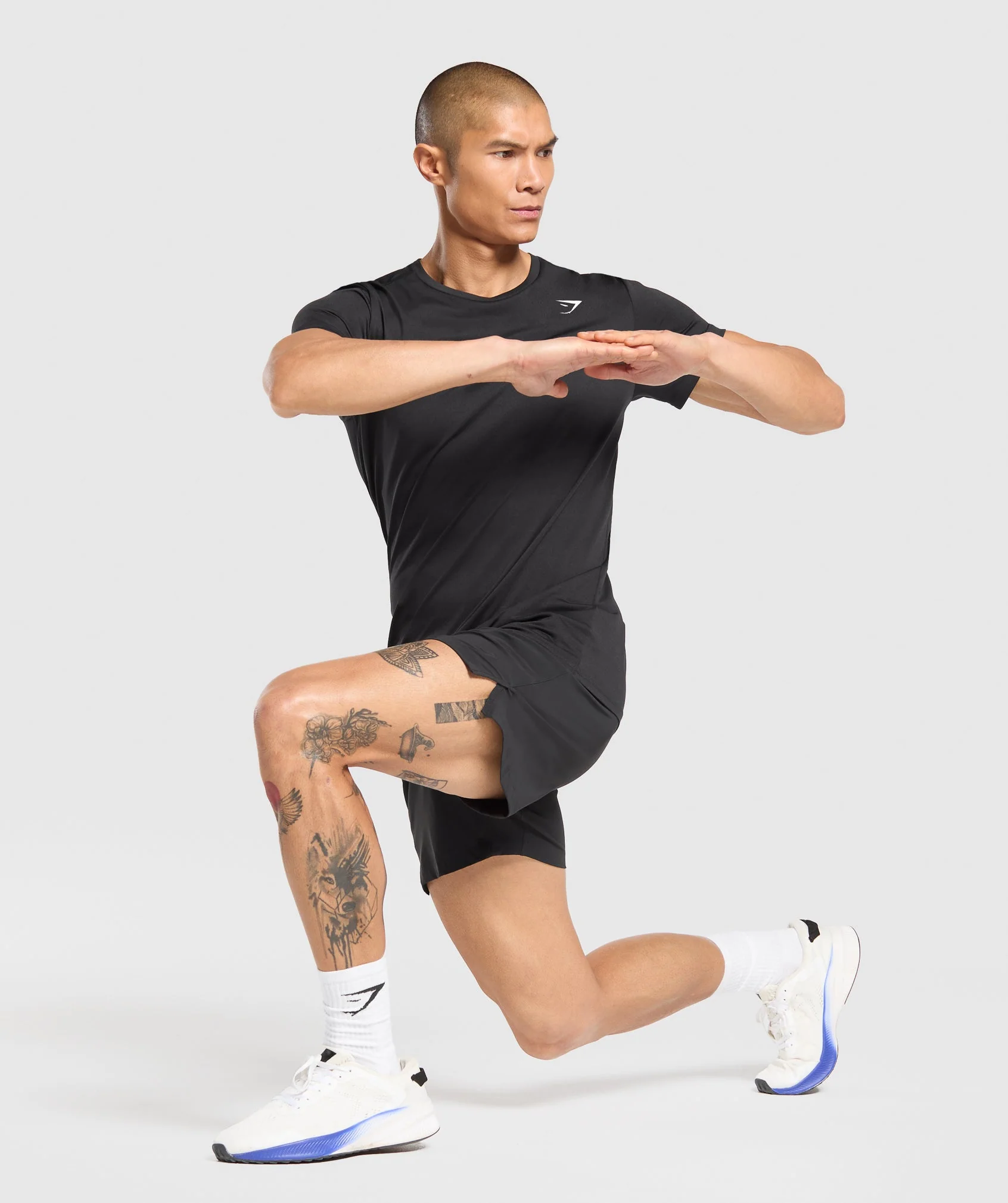 Gymshark Hybrid 6" Shorts - Black - Image 4