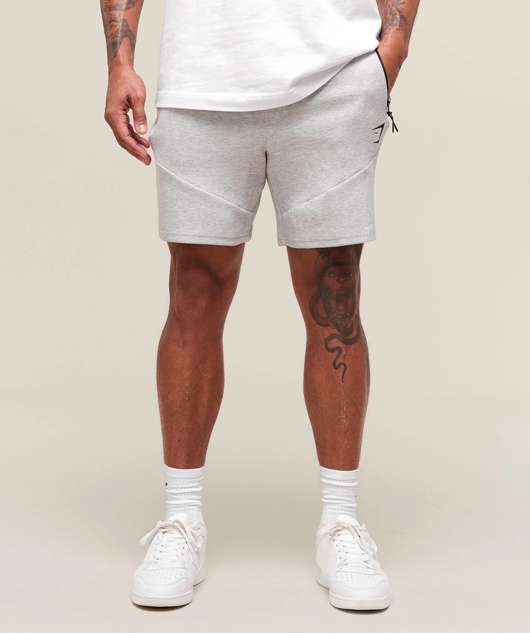 Gymshark Interlock Tech 6" Shorts - Light Grey Core Marl