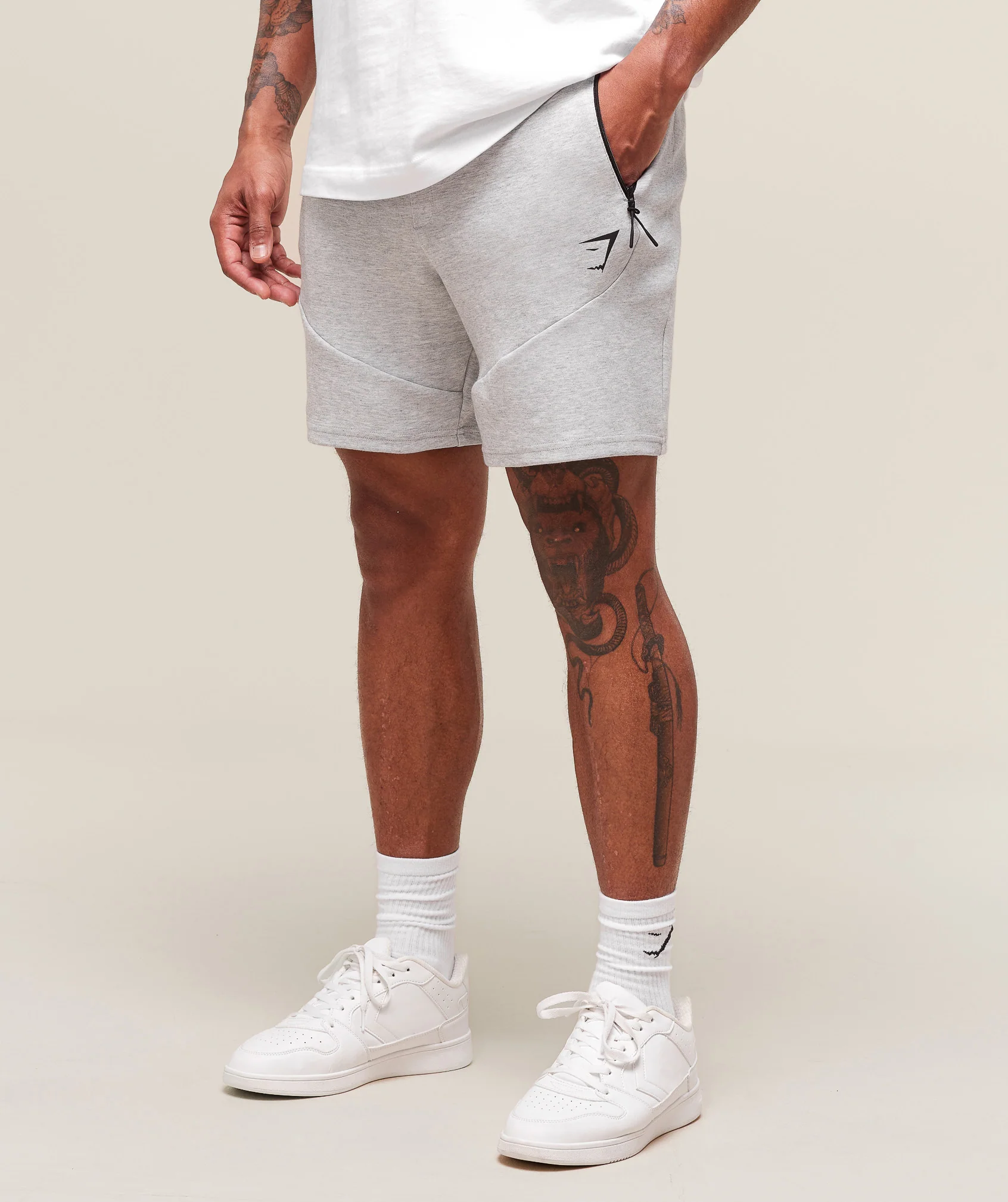 Gymshark Interlock Tech 6" Shorts - Light Grey Core Marl - Image 3