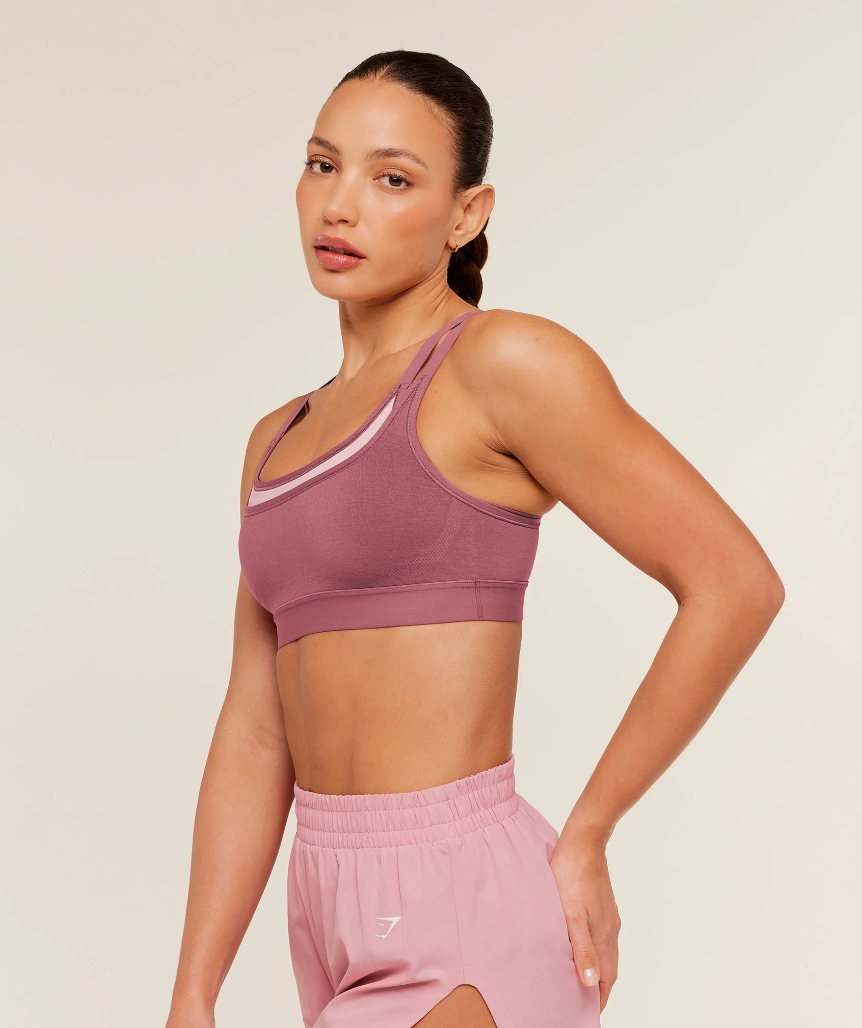 Gymshark Interval Seamless Medium Support Sports Bra - Reset Pink/Light Pink - Image 4