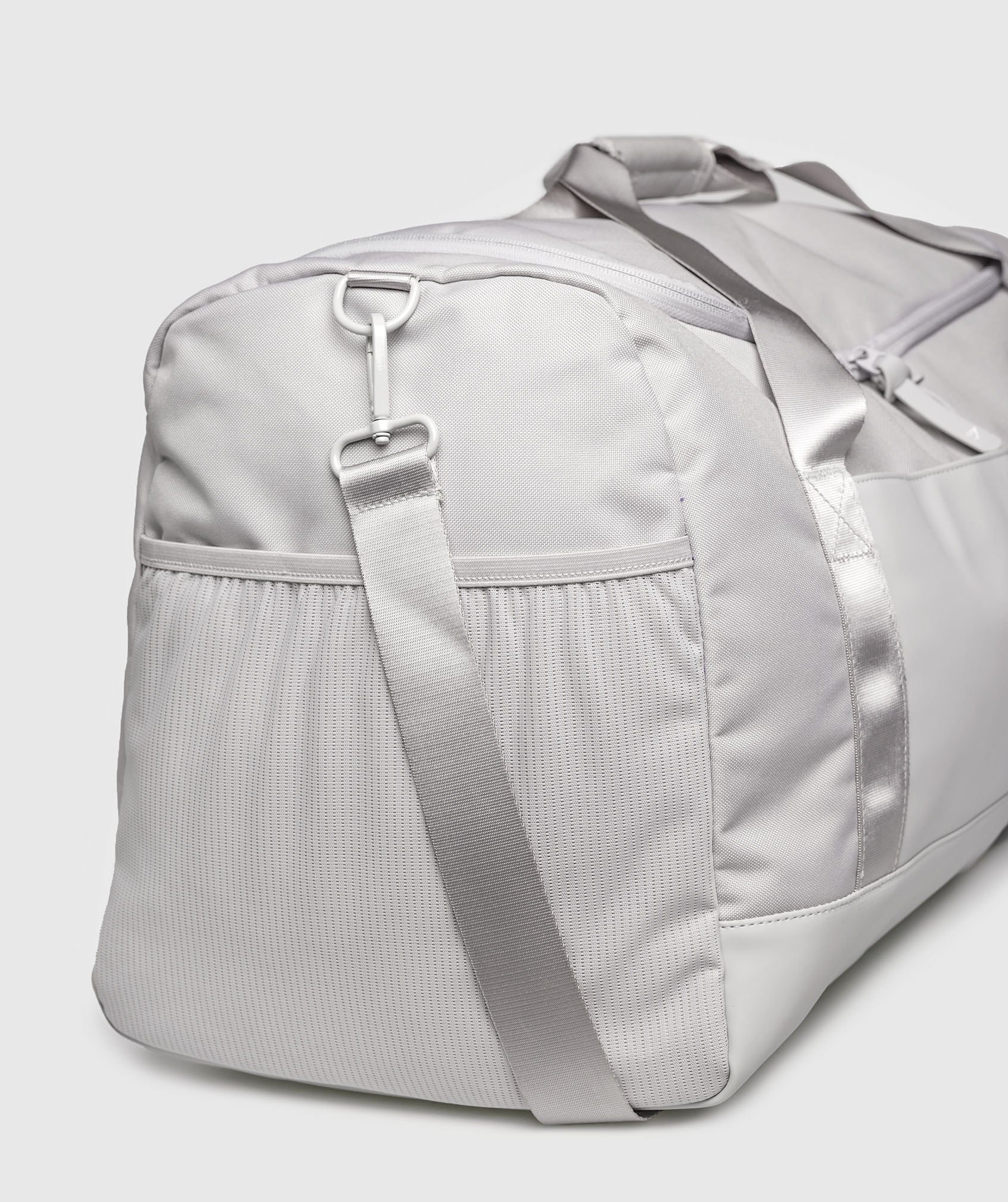 Gymshark Large Everyday Gym Bag - Light Grey - Image 4