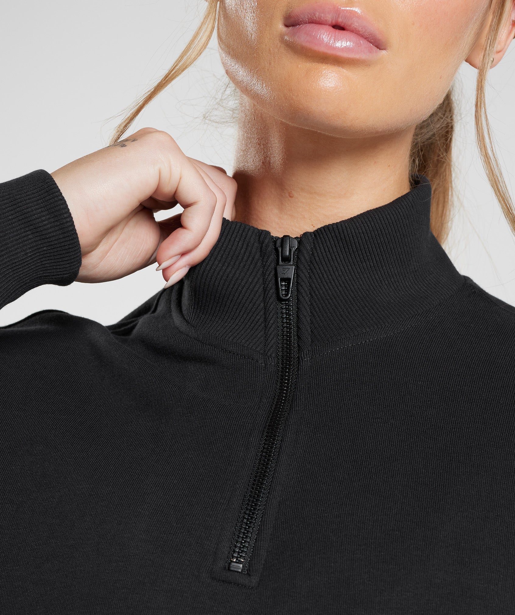 Gymshark Legacy 1/4 Zip Sweatshirt - Black - Image 5