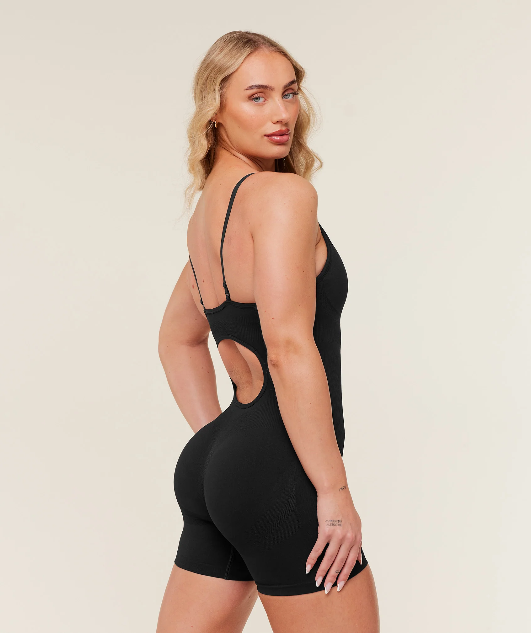 Gymshark Lift Seamless Strappy All in One - Black/Black Marl - Image 3
