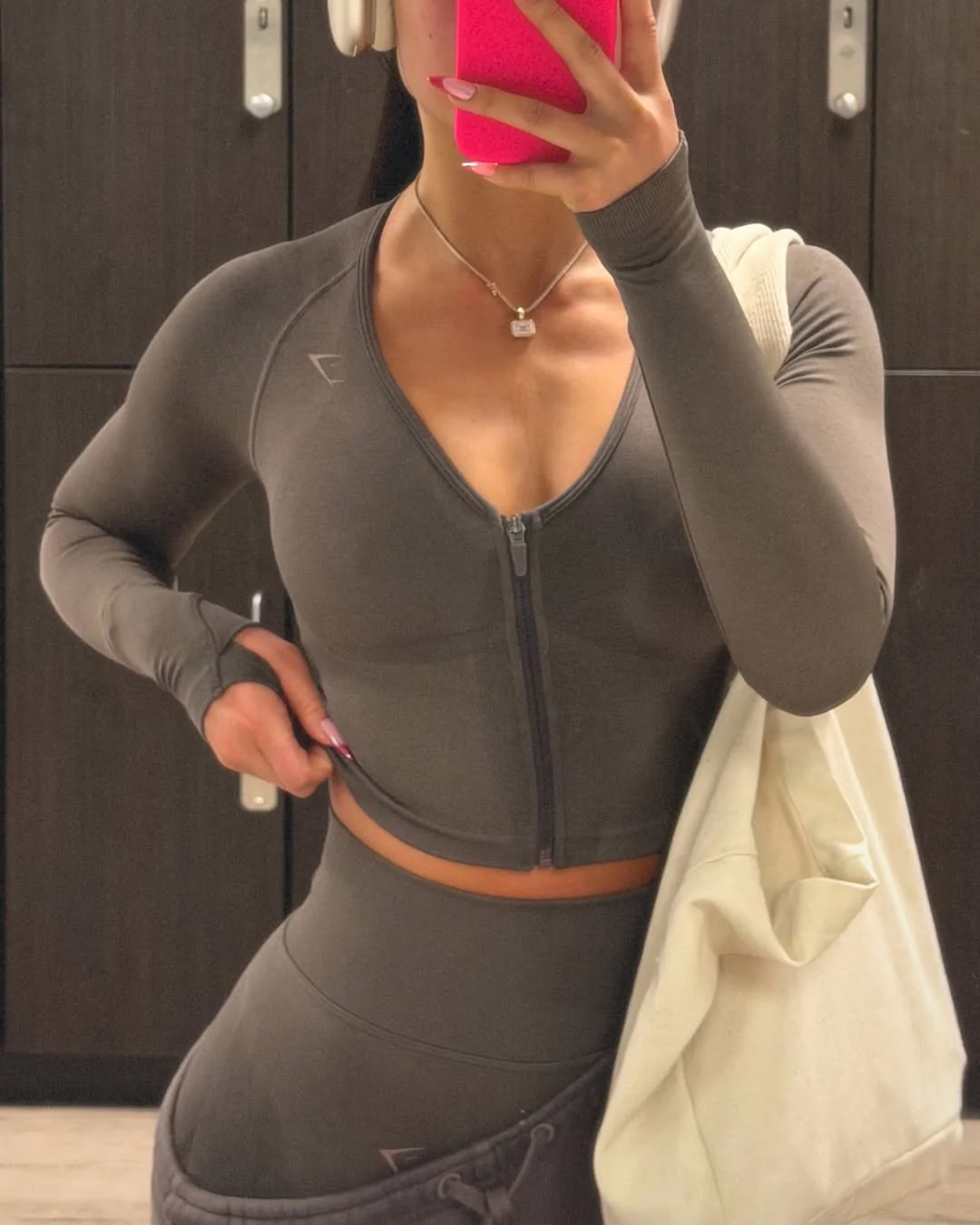 Gymshark Lift Seamless Jacket - Cool Brown - Image 6