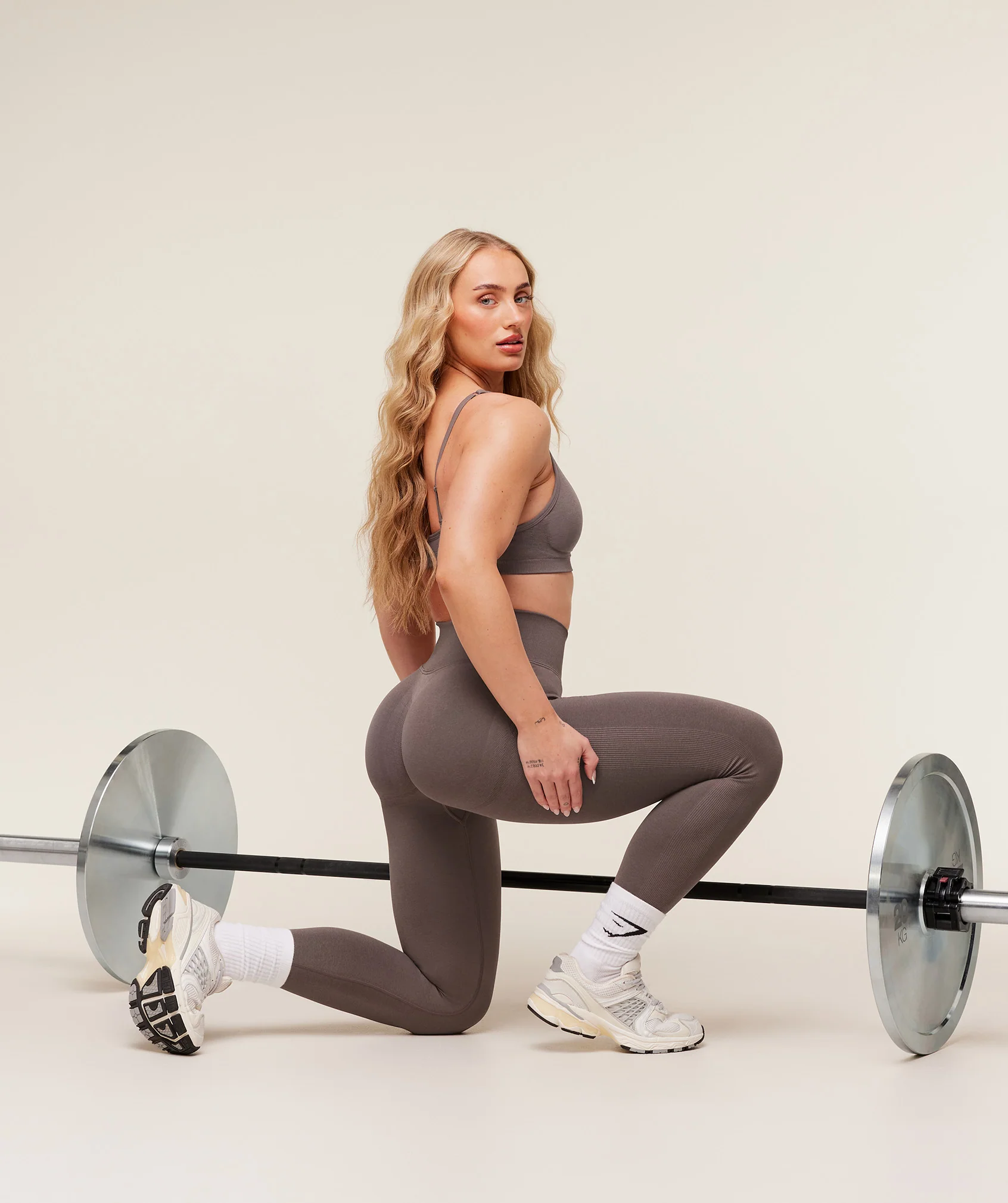 Gymshark Lift Seamless Leggings - Cool Brown - Image 5