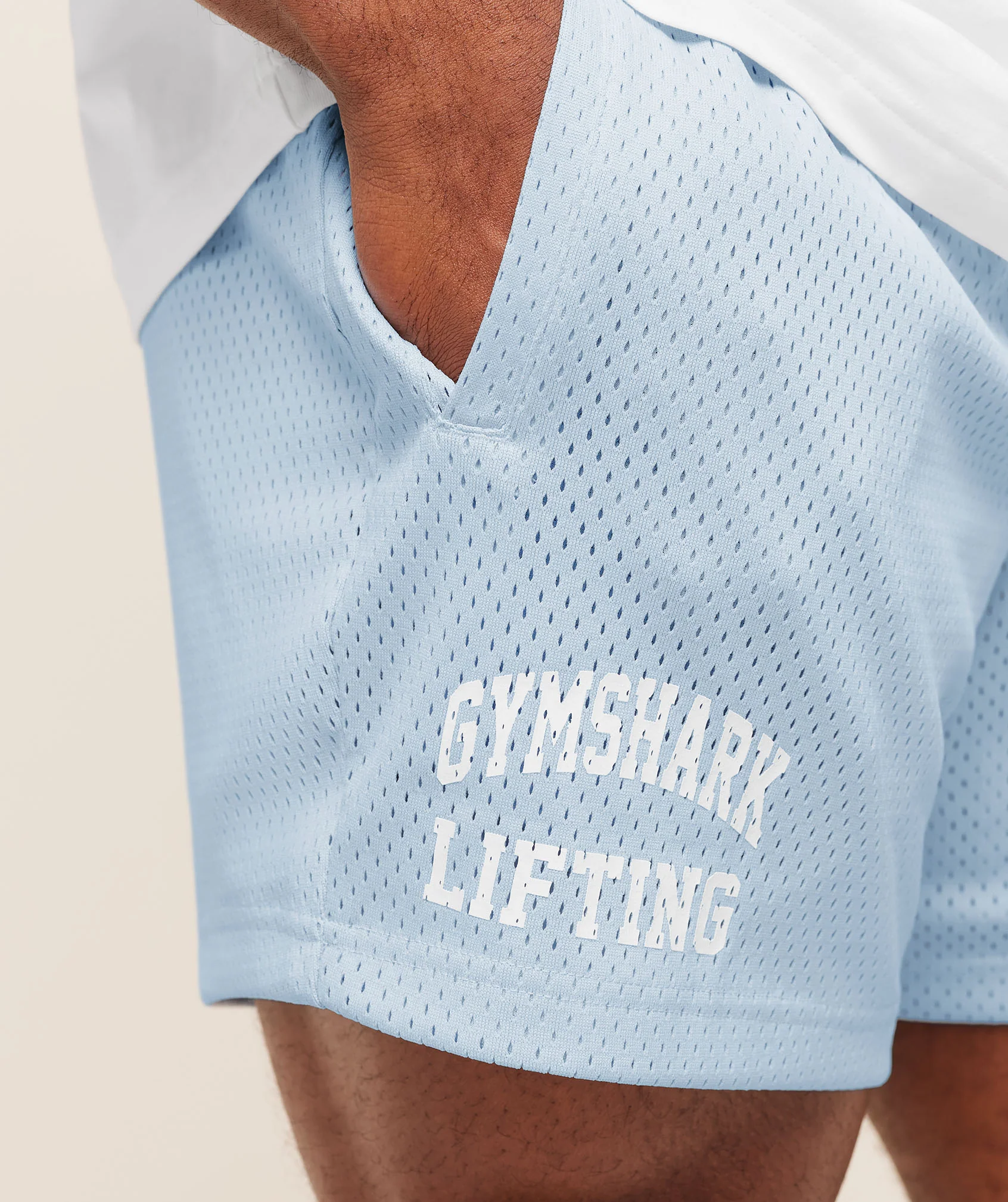 Gymshark Lifting Mesh 5" Shorts - Chilled Blue - Image 4