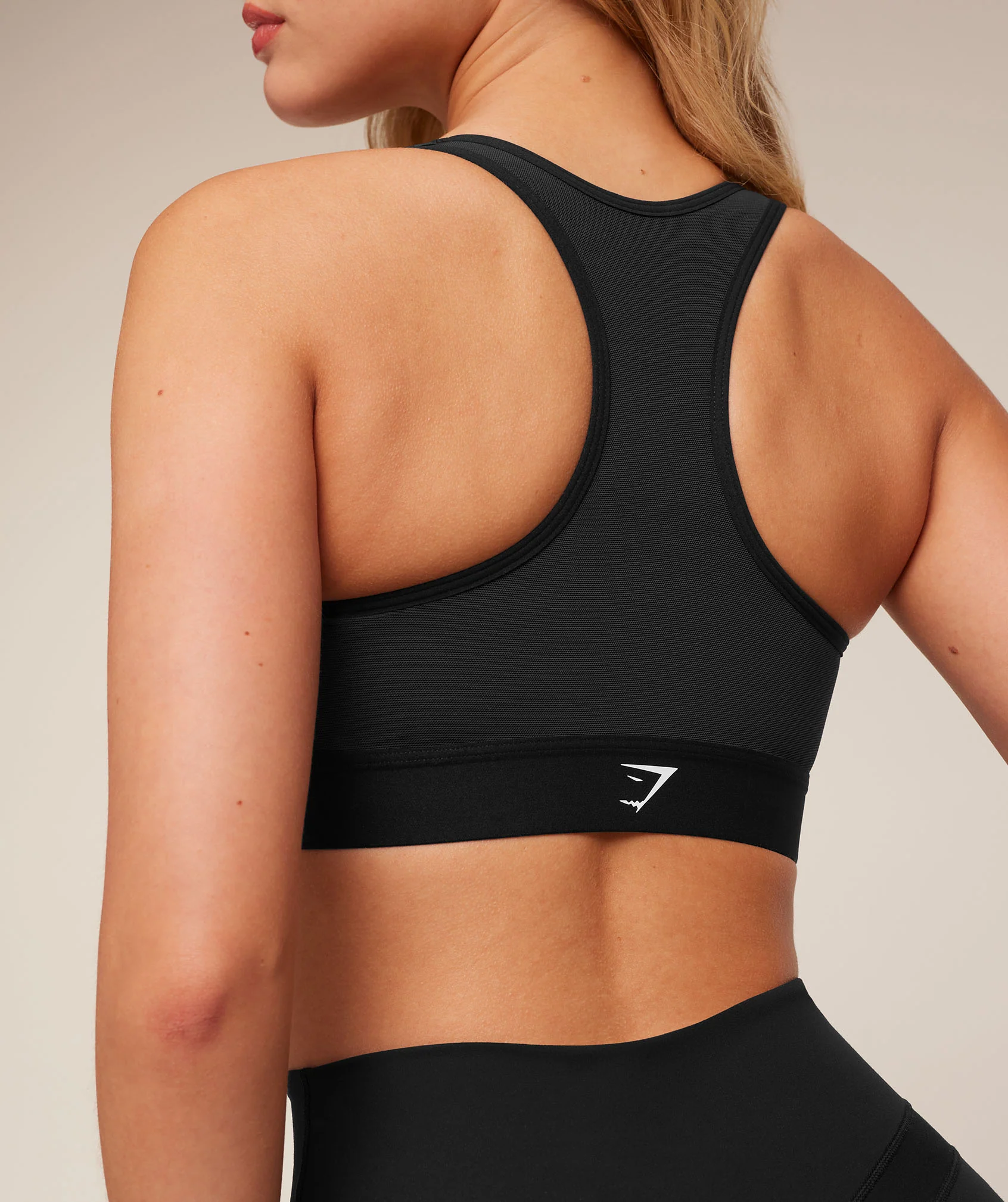 Gymshark Lightweight High Support Sports Bra - Black - Image 5