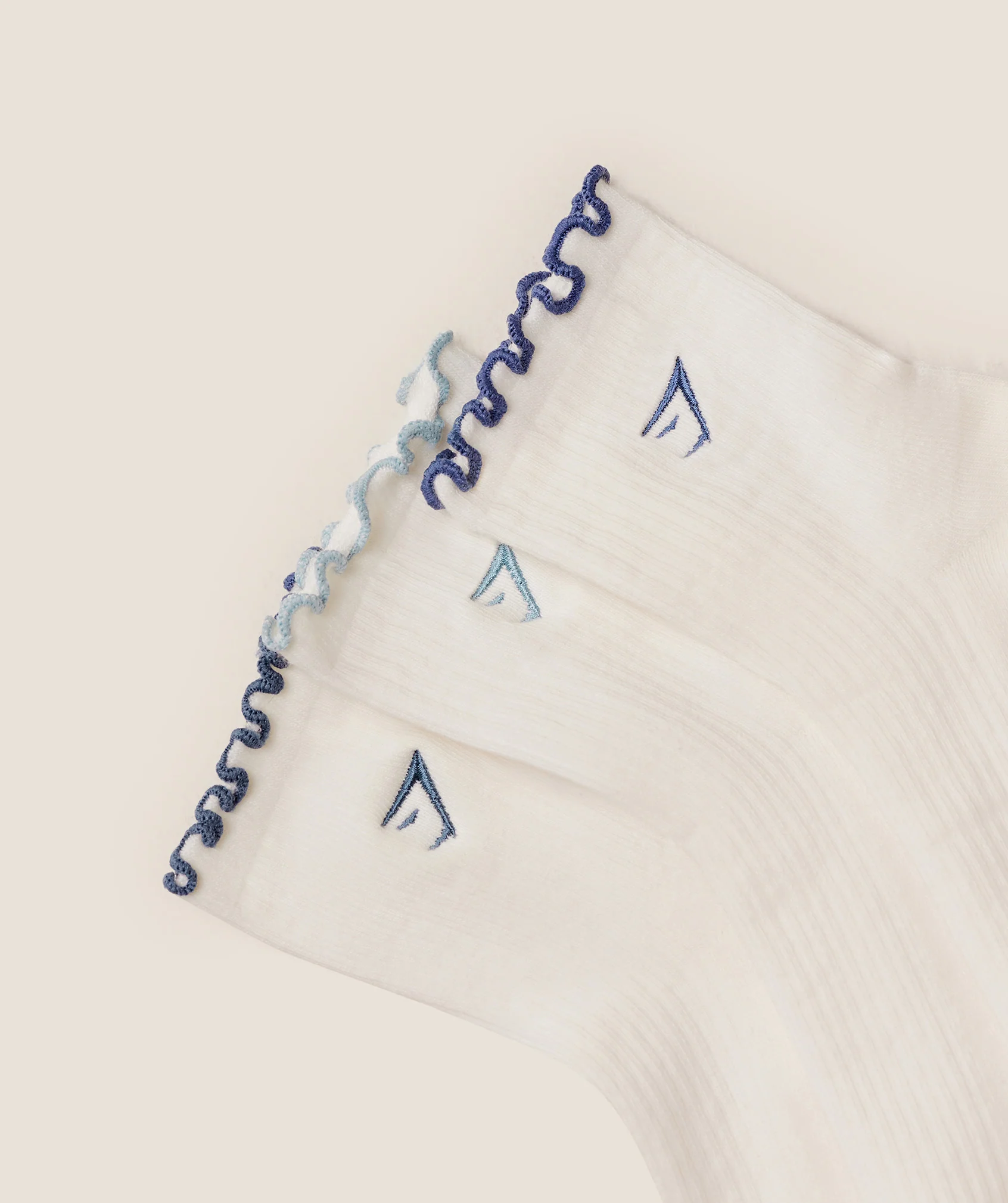 Gymshark Midi Frill Socks 3pk - Bench Blue/Worn Blue/Compound Blue - Image 2