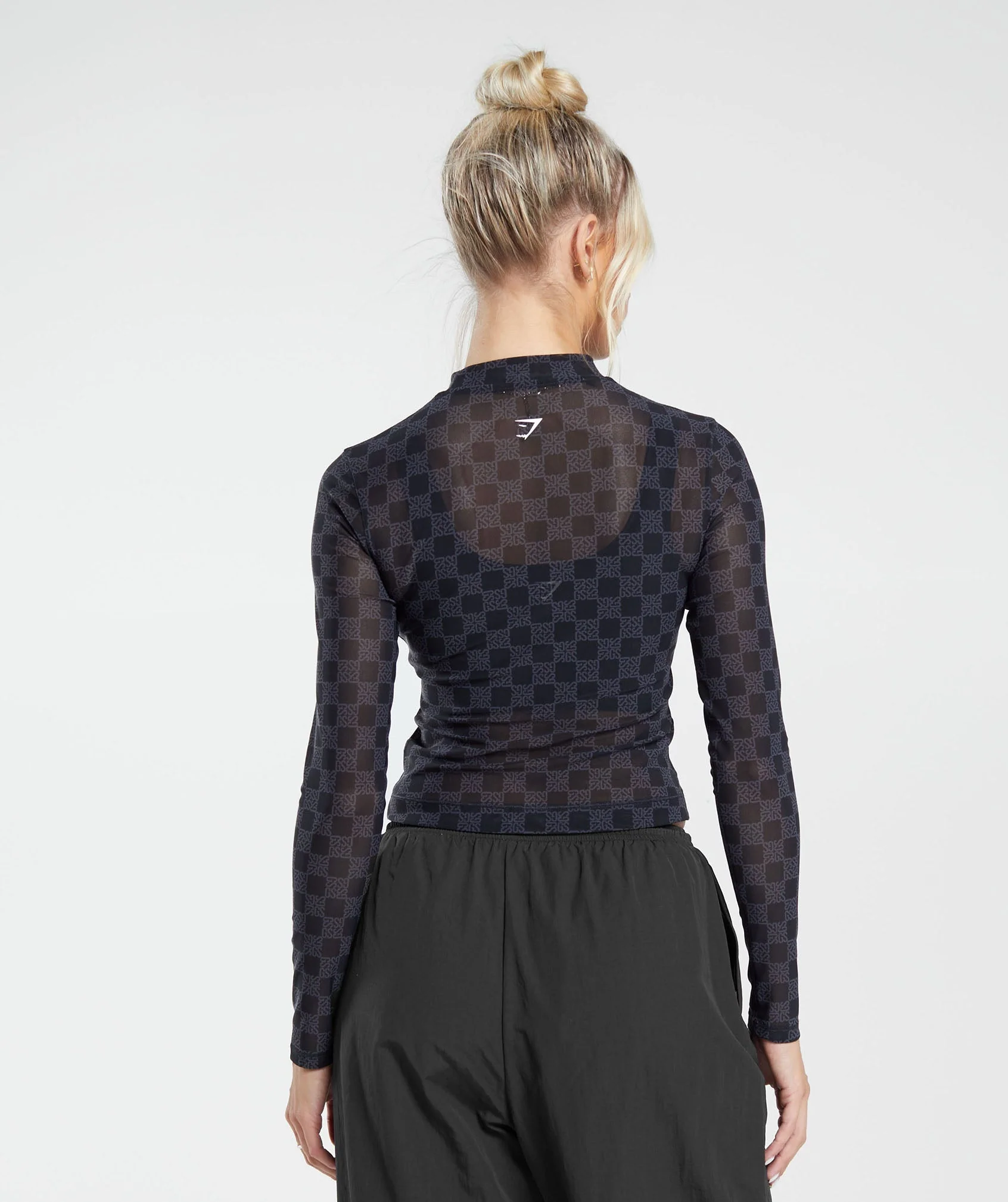 Gymshark Monogram Mesh Long Sleeve Top - Onyx Grey - Image 2