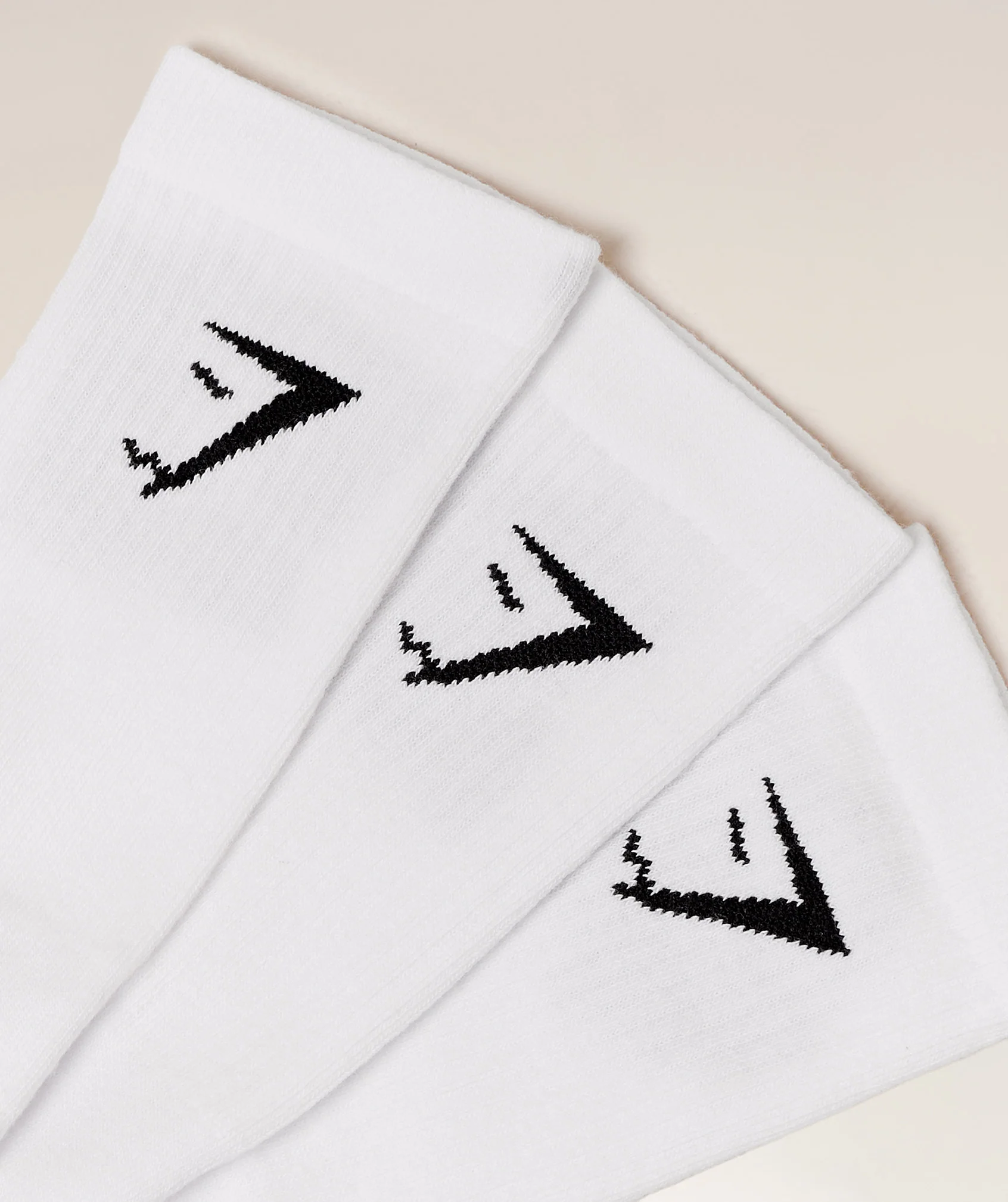 Gymshark Motivate Graphic Crew Sock 3pk - White - Image 2