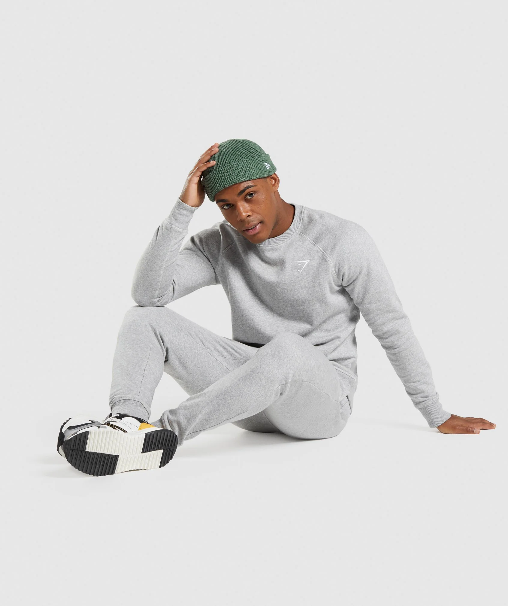 Gymshark New Era Fishermans Beanie - Green - Image 6